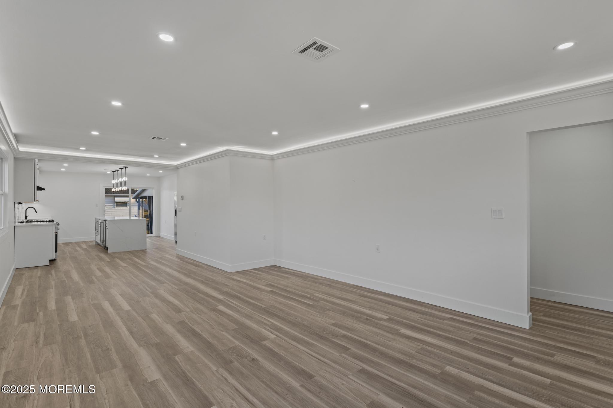 16 Saint Kitts Drive