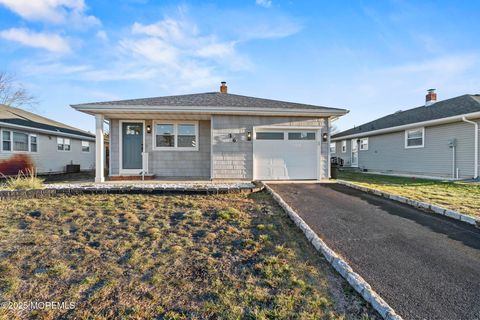 16 Saint Kitts Drive Toms River NJ 08757