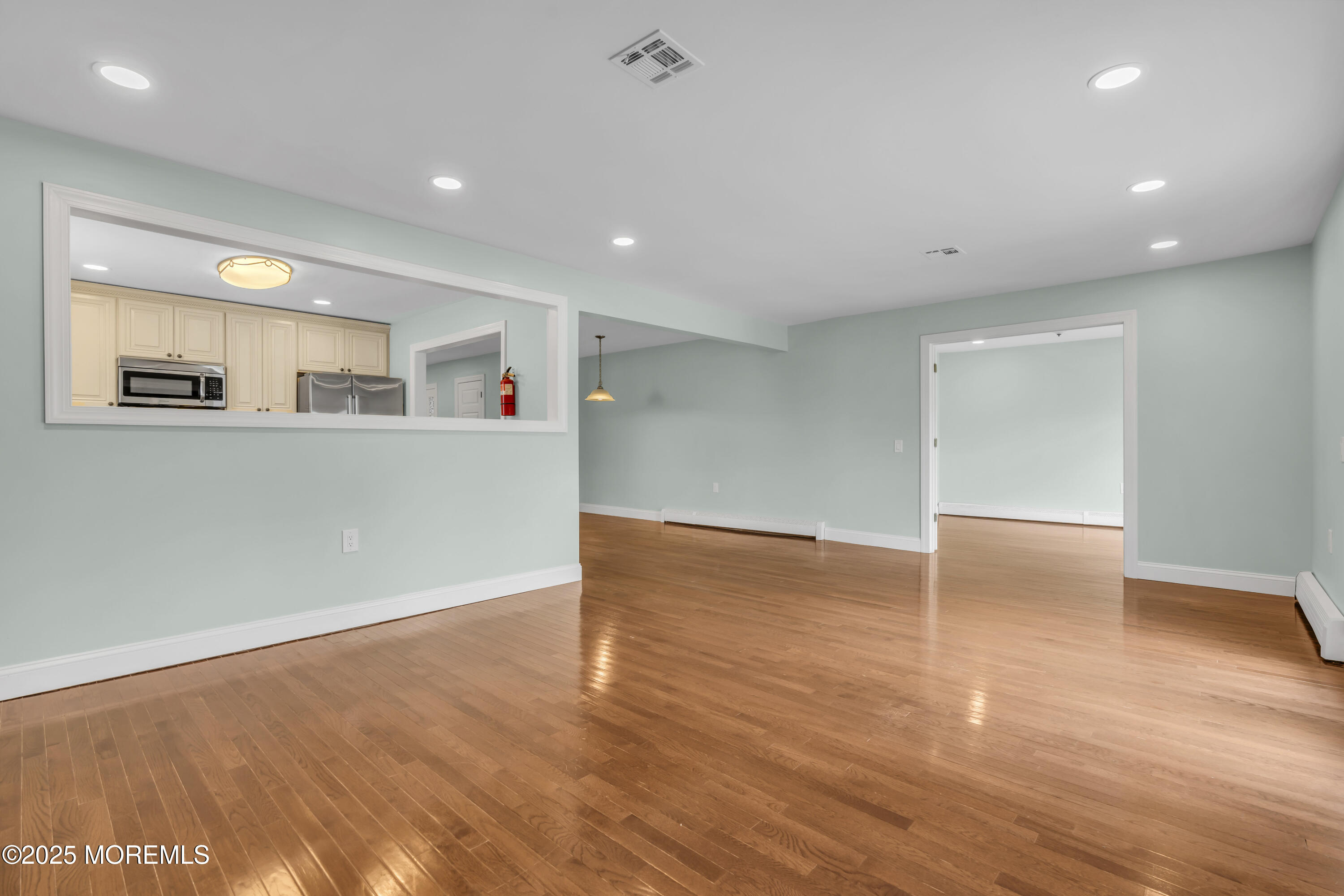 144 Orlando Boulevard, Toms River, New Jersey image 16