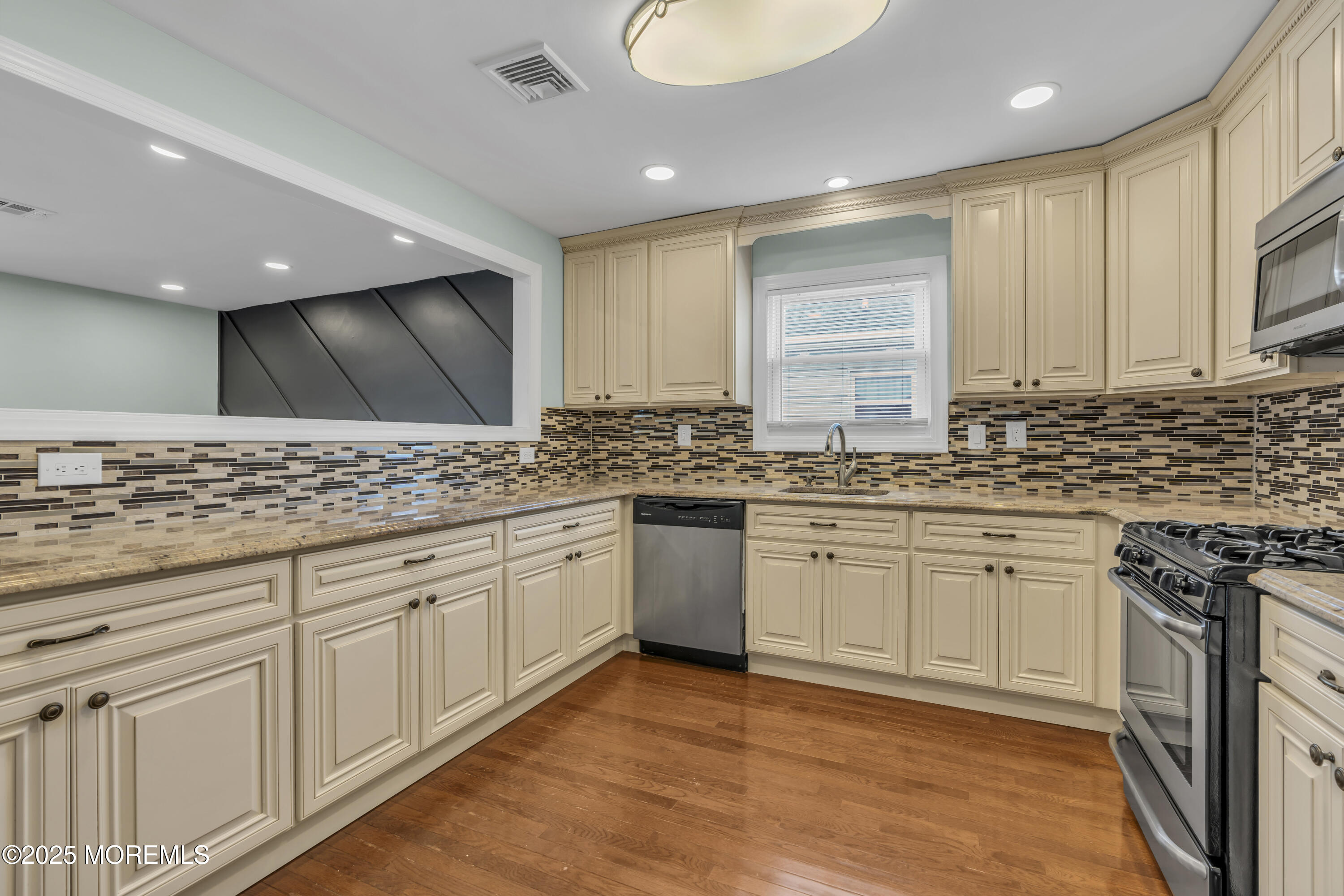 144 Orlando Boulevard, Toms River, New Jersey image 18