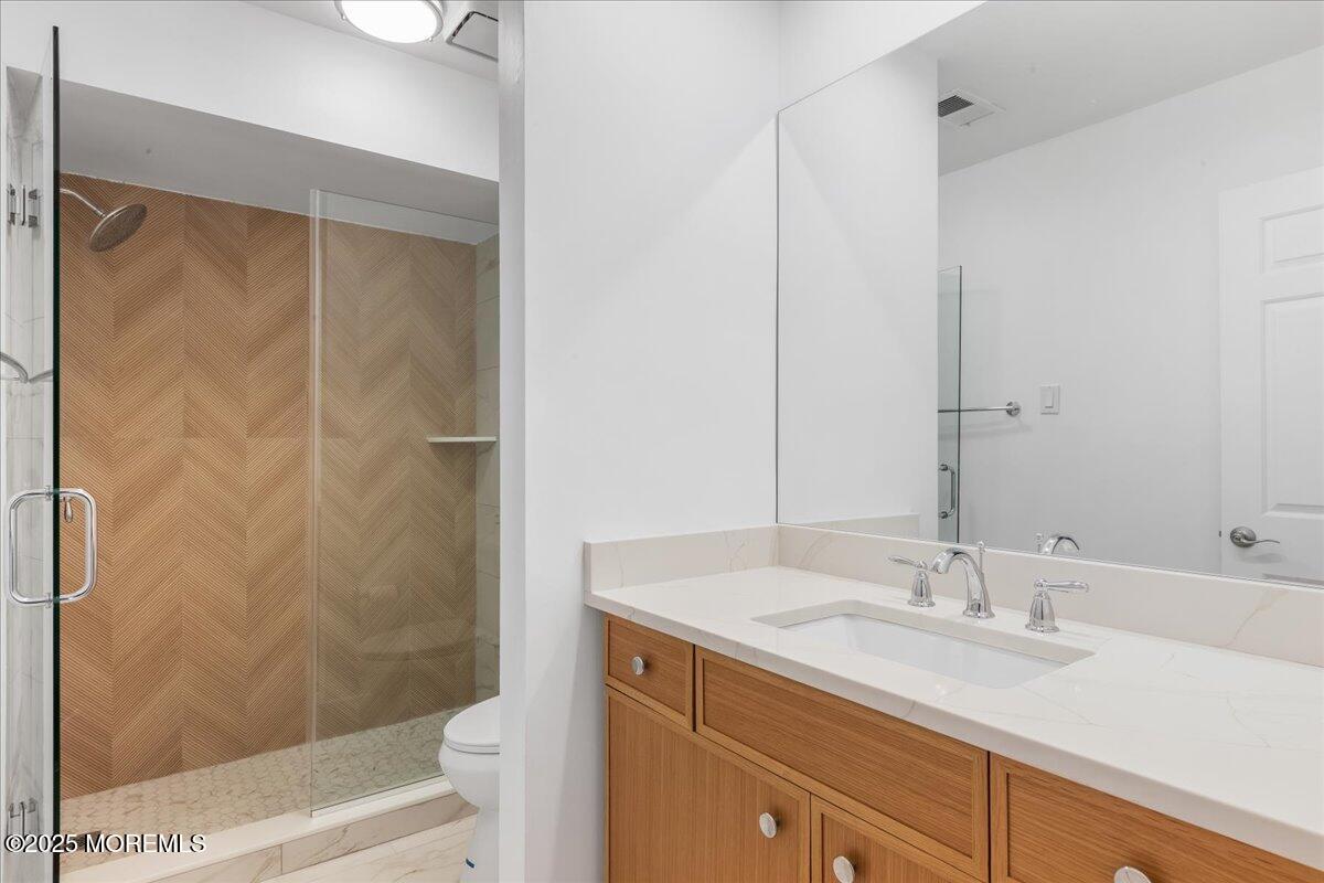 26 Bishop Court, Marlboro, New Jersey image 19