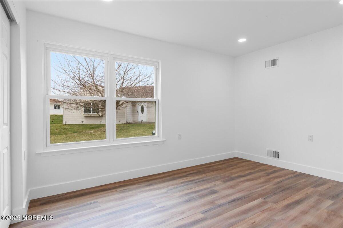 26 Bishop Court, Marlboro, New Jersey image 18