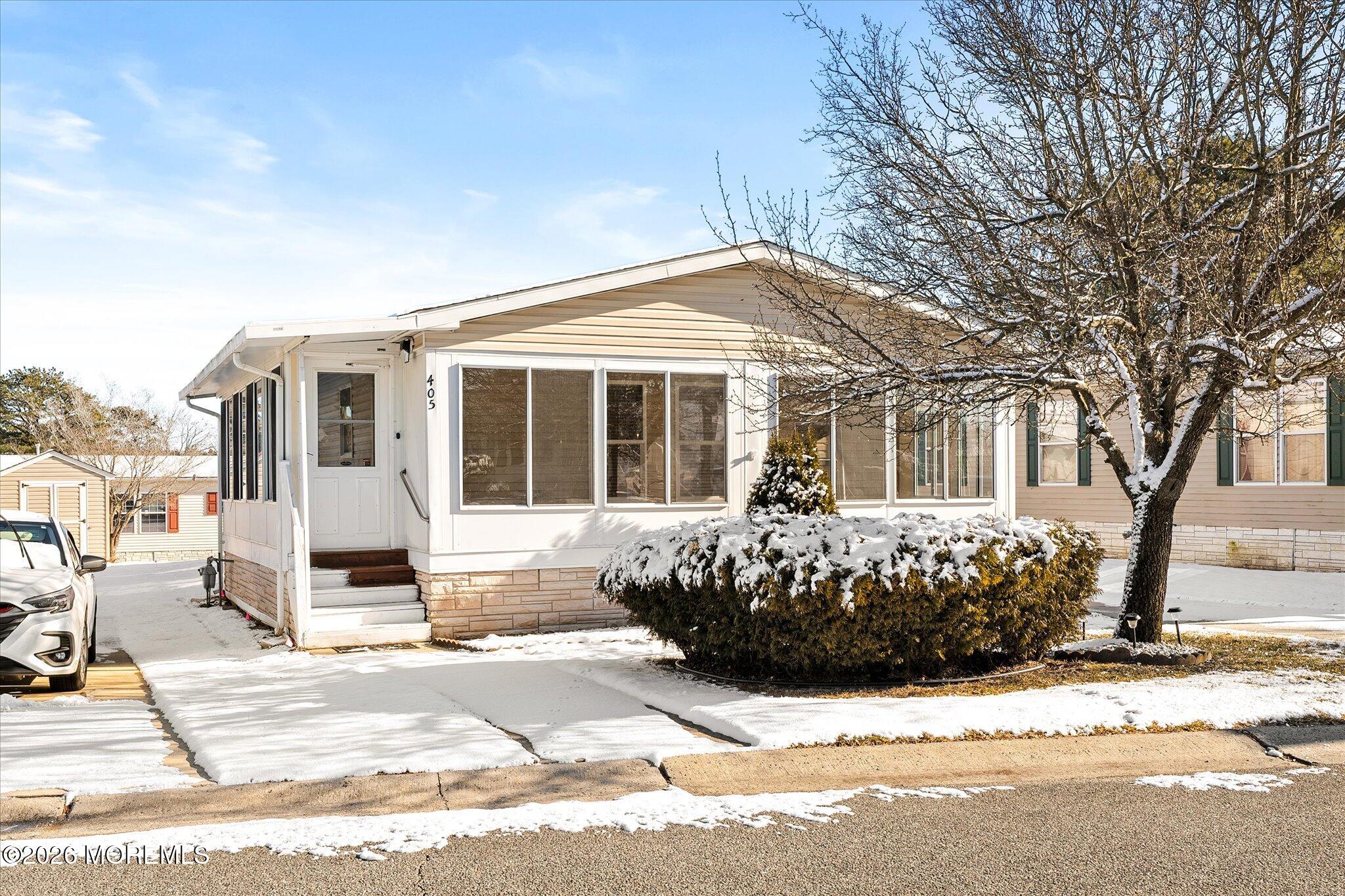 Photo 1 of 32 — 405 Maplehurst Court, Manchester, NJ 08759