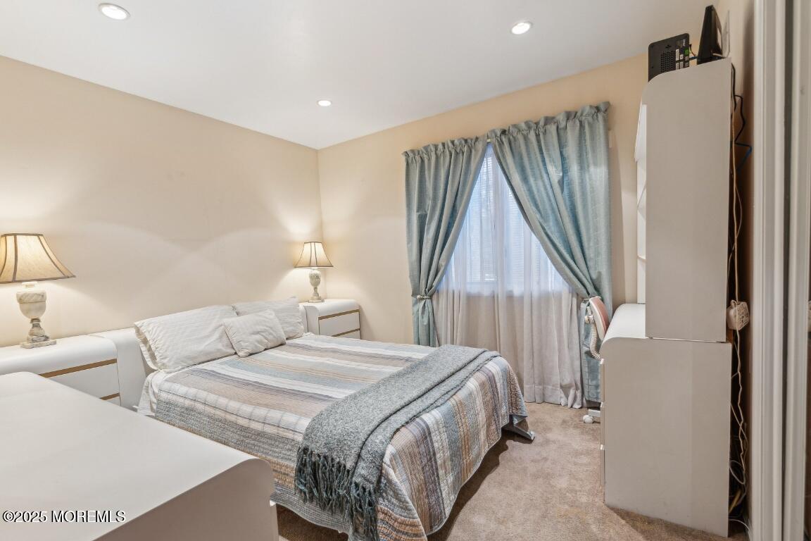 7 Stoney Brook Trail, Howell, New Jersey image 16