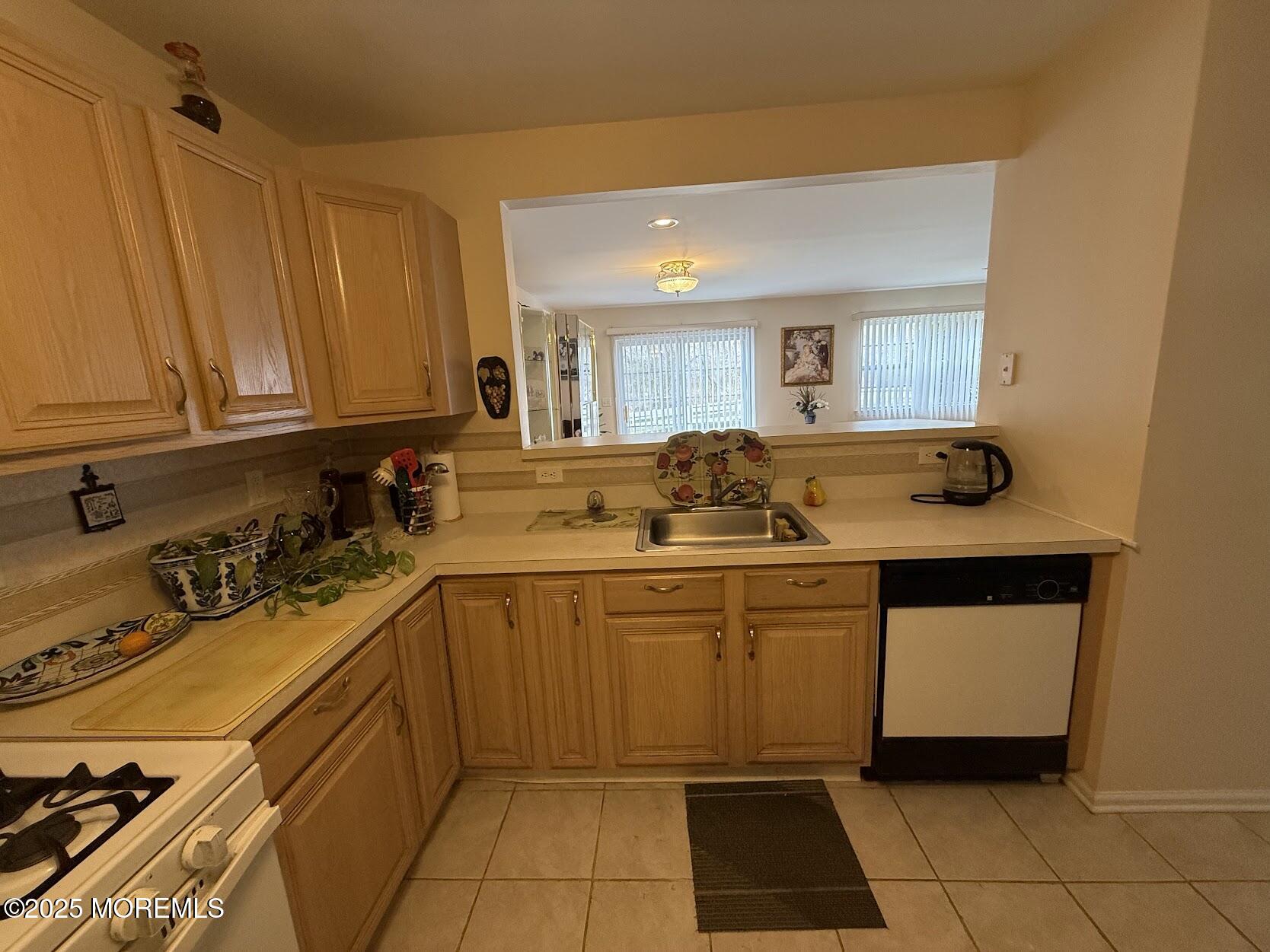 3203 Kapalua Court, Freehold, New Jersey image 12