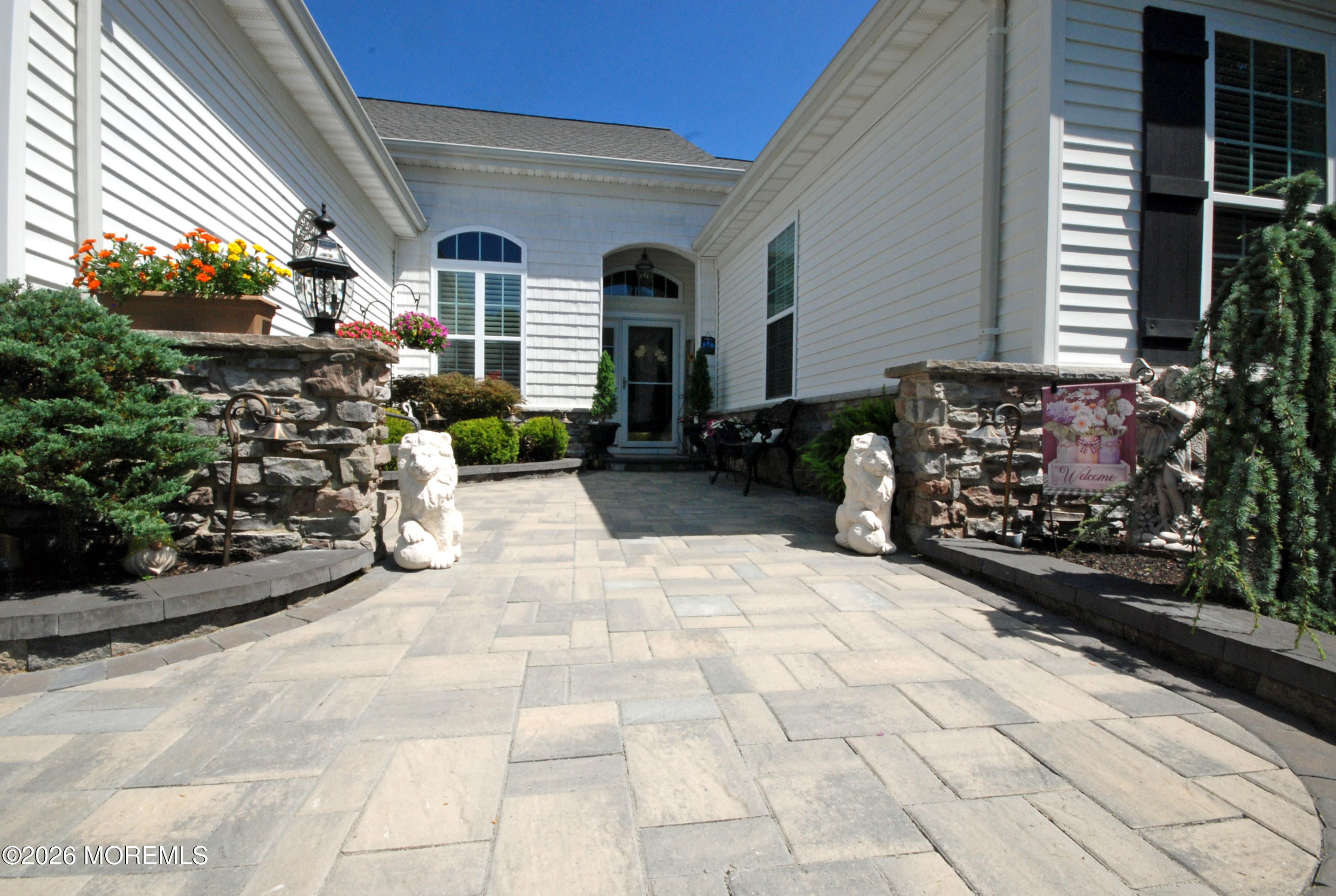 29 Mission Way