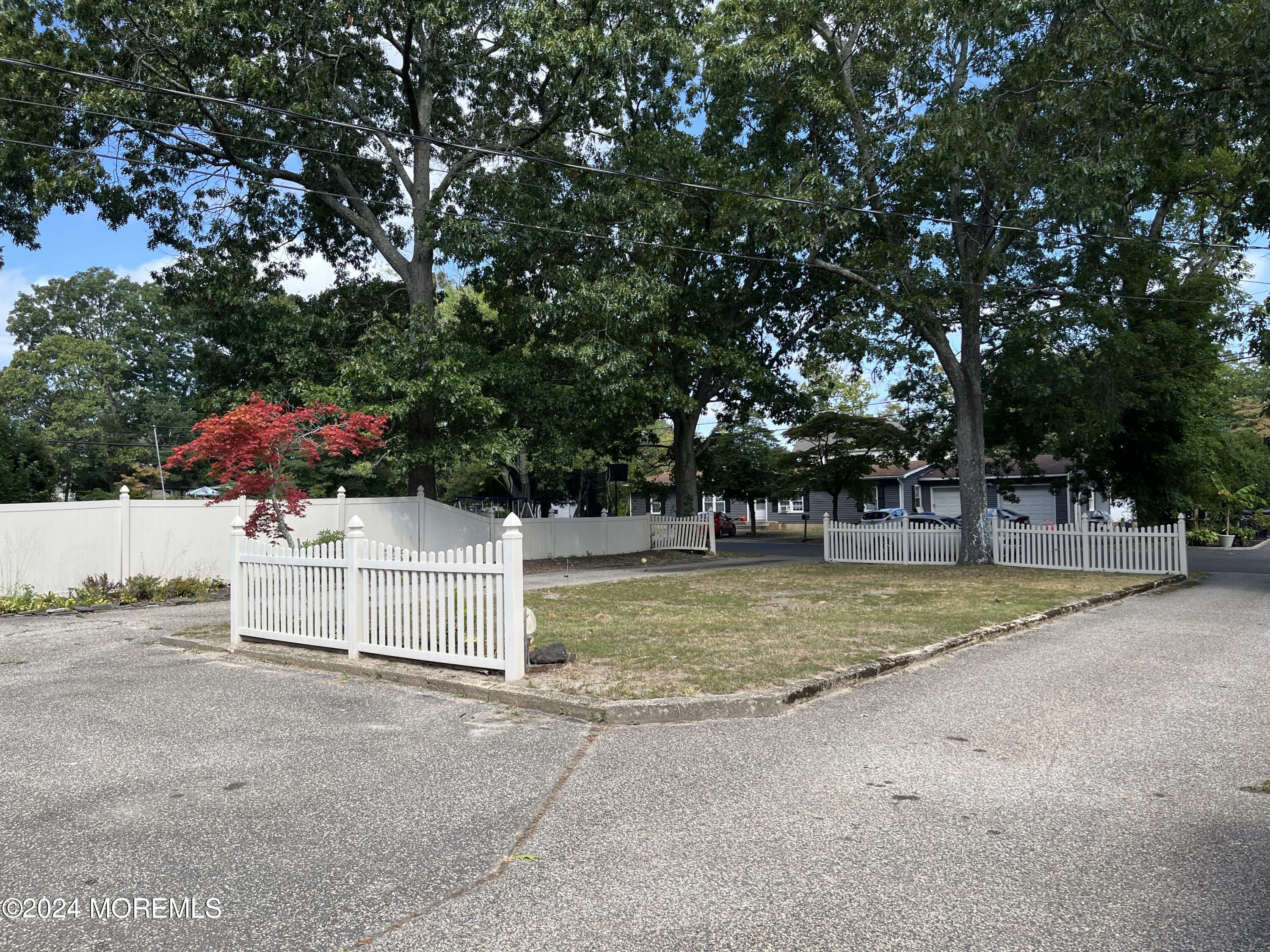 506 Barnegat Avenue, Toms River, New Jersey image 6