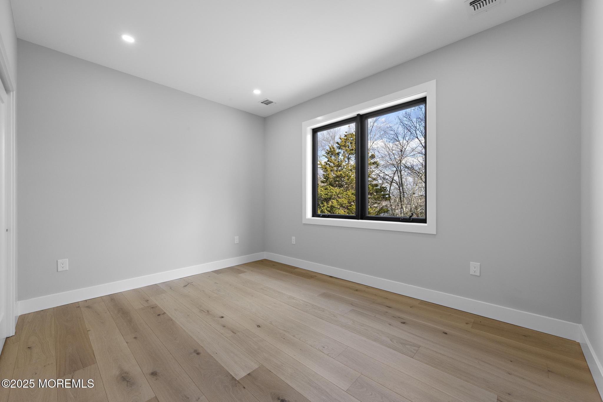 239 Berkeley Drive, Bayville, New Jersey image 31