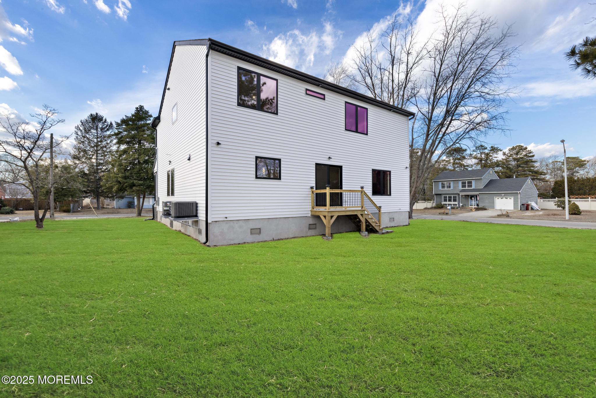 239 Berkeley Drive, Bayville, New Jersey image 6