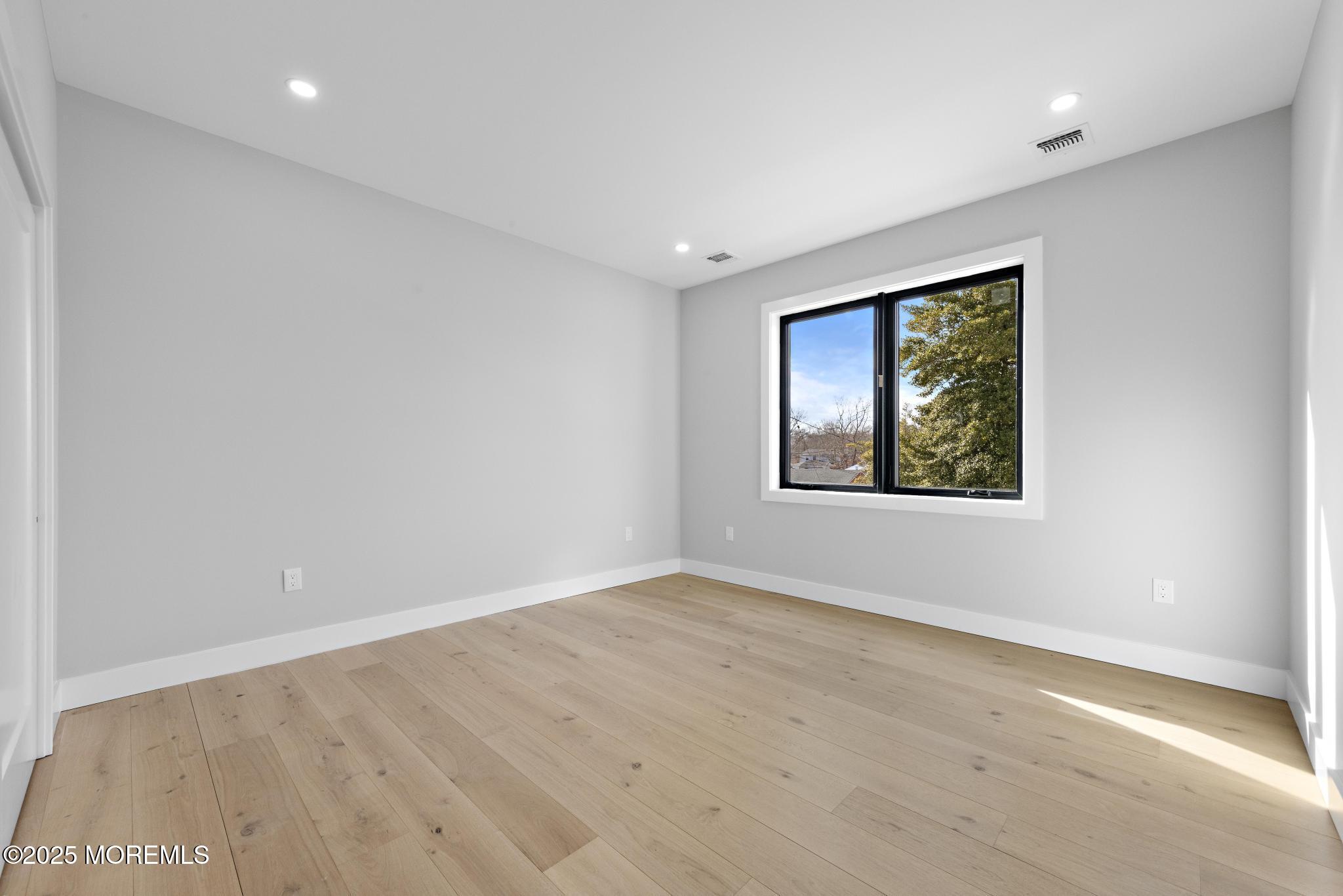 239 Berkeley Drive, Bayville, New Jersey image 28