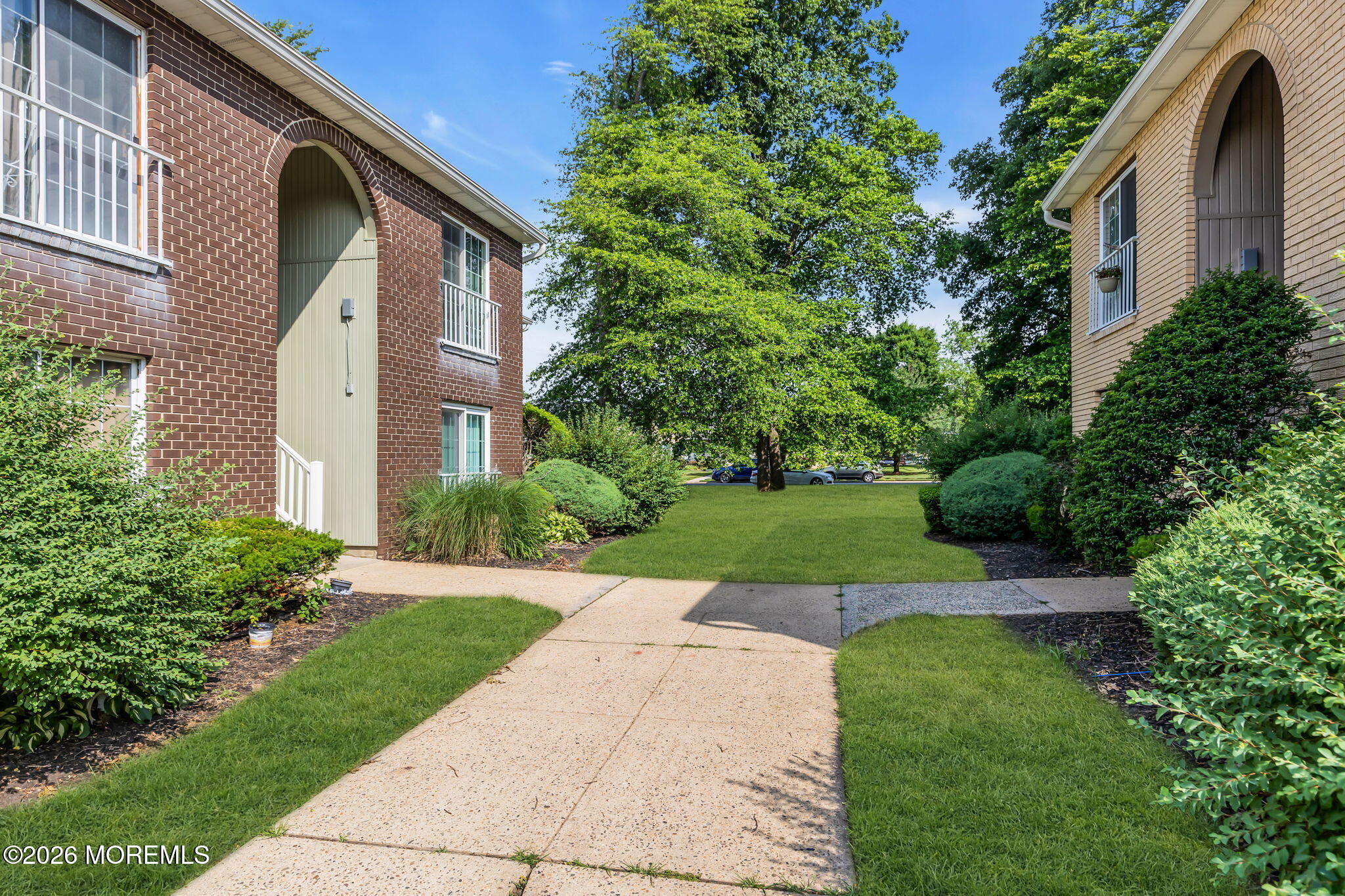 510 Harding Road 8