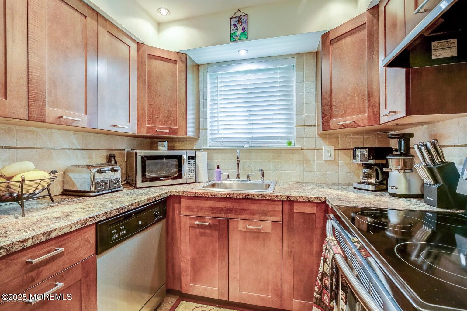3 Wharfside Drive