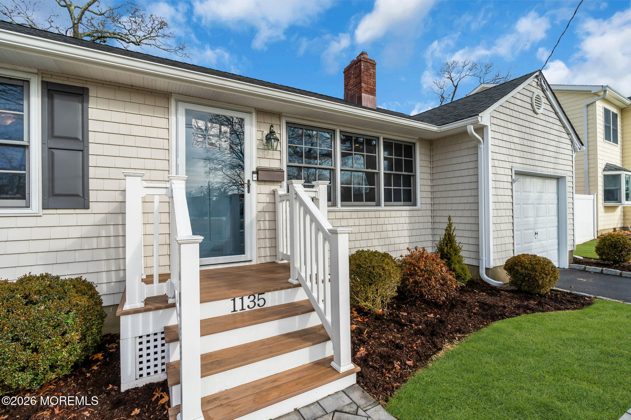 1135 Lawrence Avenue