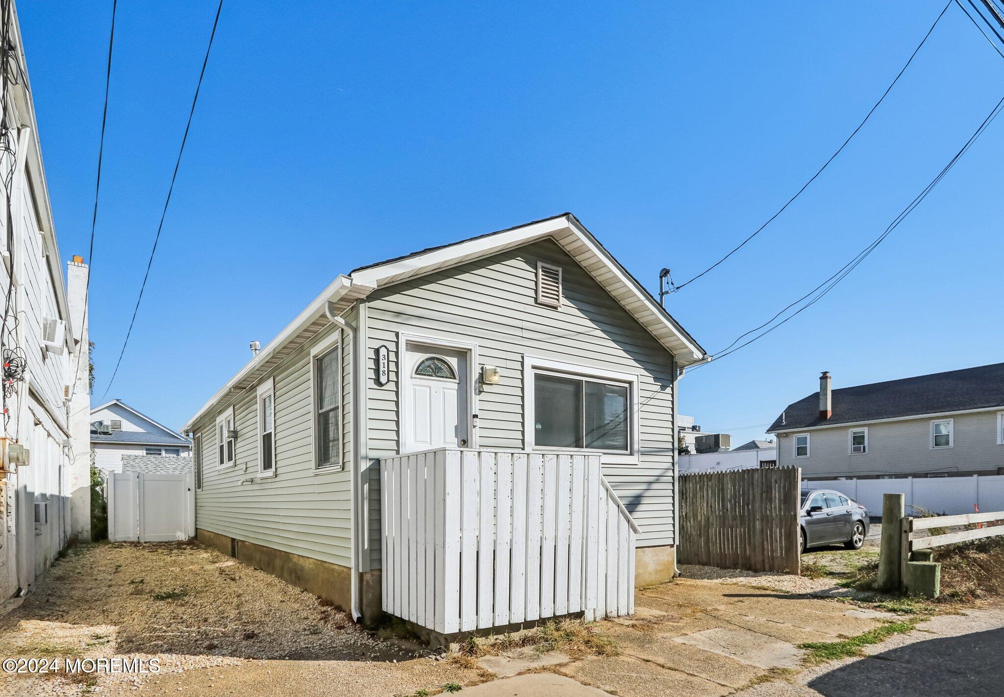 318 Hamilton Avenue, Seaside Heights, New Jersey image 25