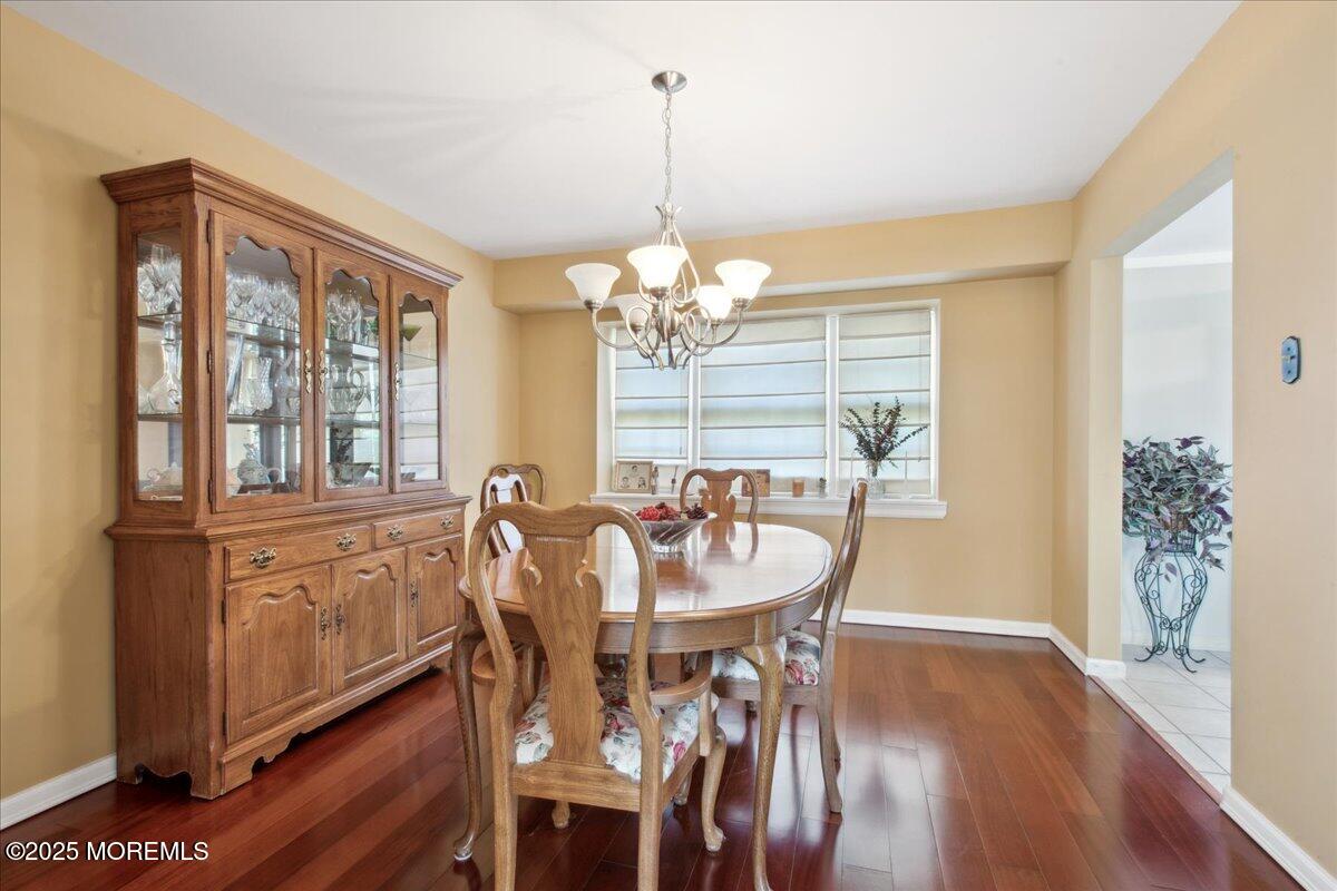 23 Clinton Drive, Manalapan, New Jersey image 9