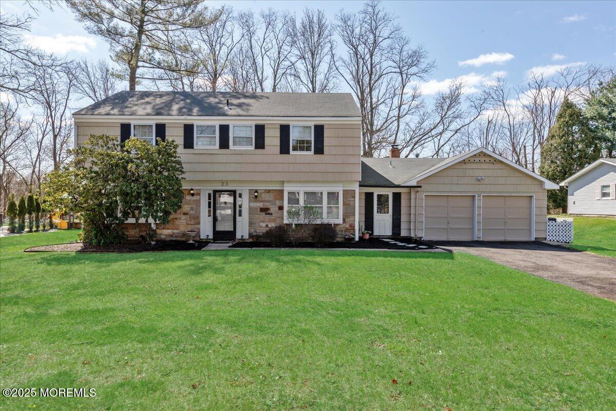 23 Clinton Drive, Manalapan, New Jersey image 1