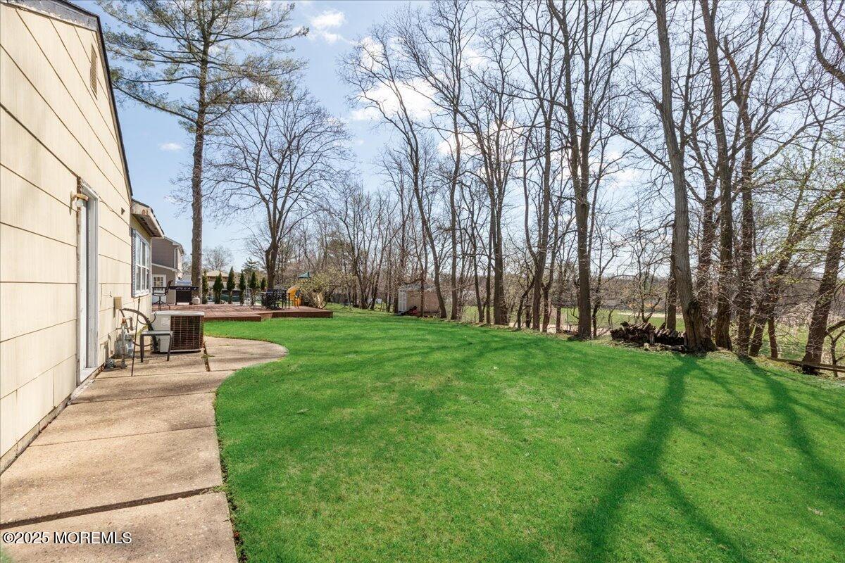 23 Clinton Drive, Manalapan, New Jersey image 27