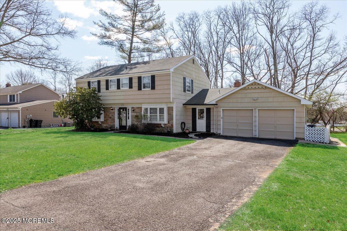 23 Clinton Drive, Manalapan, New Jersey image 3