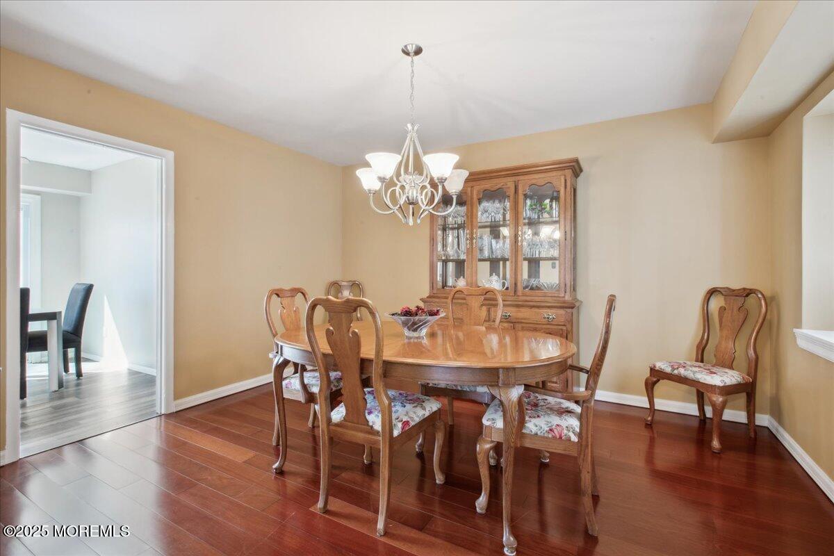 23 Clinton Drive, Manalapan, New Jersey image 8