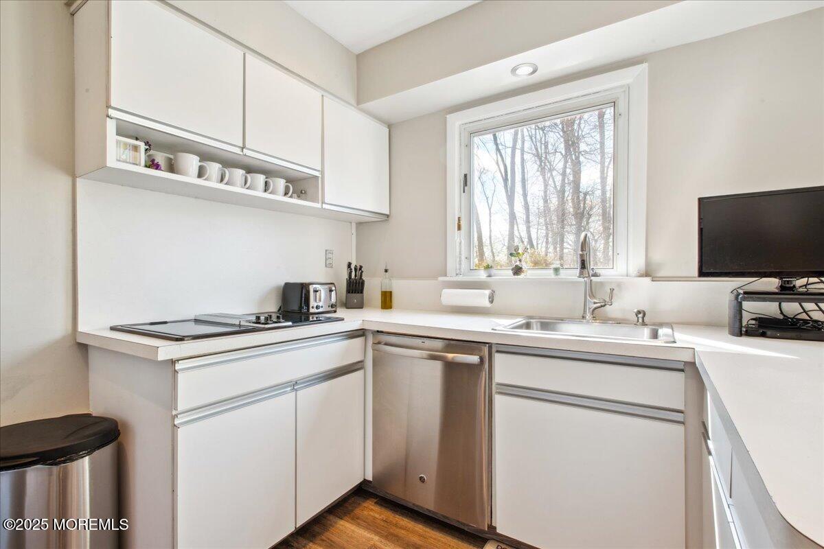 23 Clinton Drive, Manalapan, New Jersey image 11