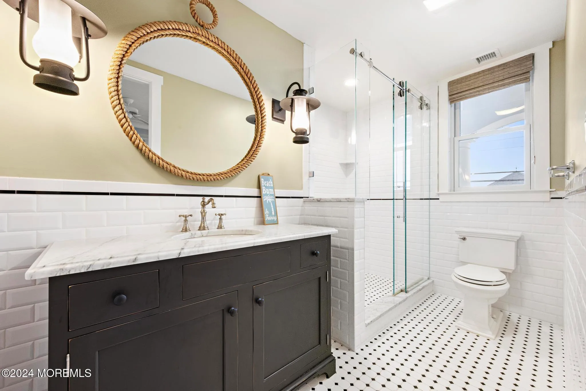 Long Beach Twp, New Jersey 08008, United States, 7 Bedrooms Bedrooms, ,9 BathroomsBathrooms,Residential,Active,32271