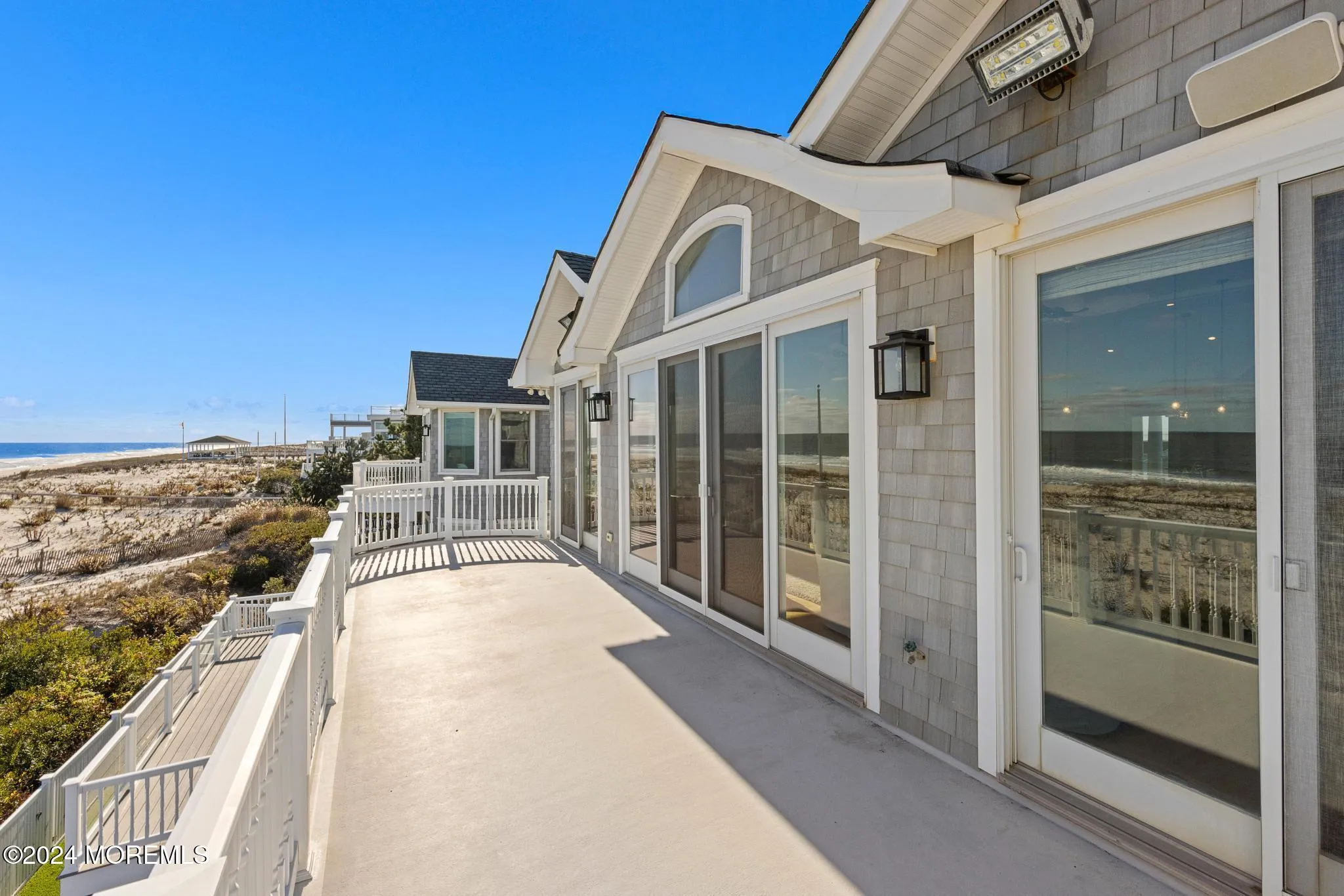 Long Beach Twp, New Jersey 08008, United States, 7 Bedrooms Bedrooms, ,9 BathroomsBathrooms,Residential,Active,32271