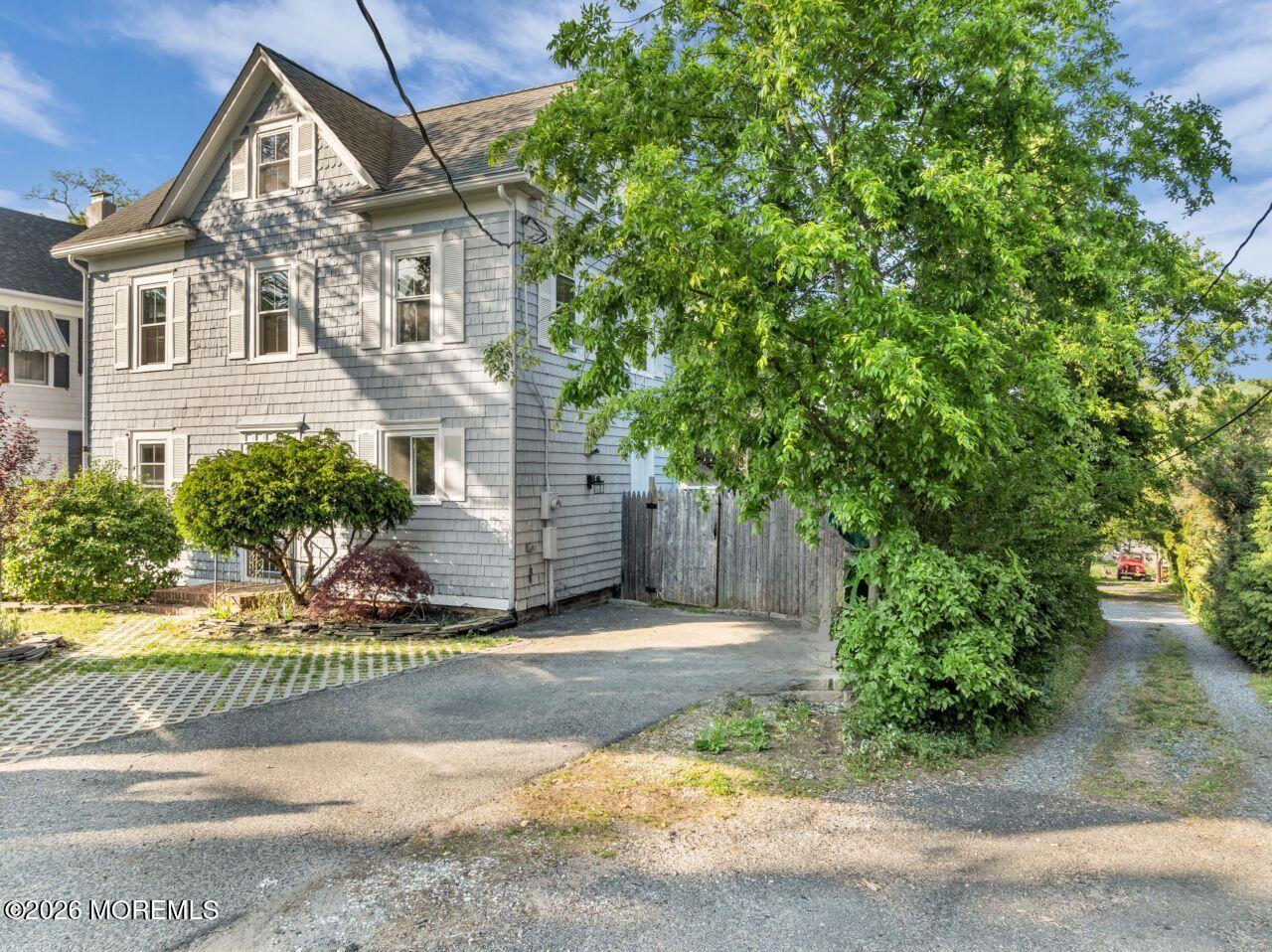 475 Locust Point Road