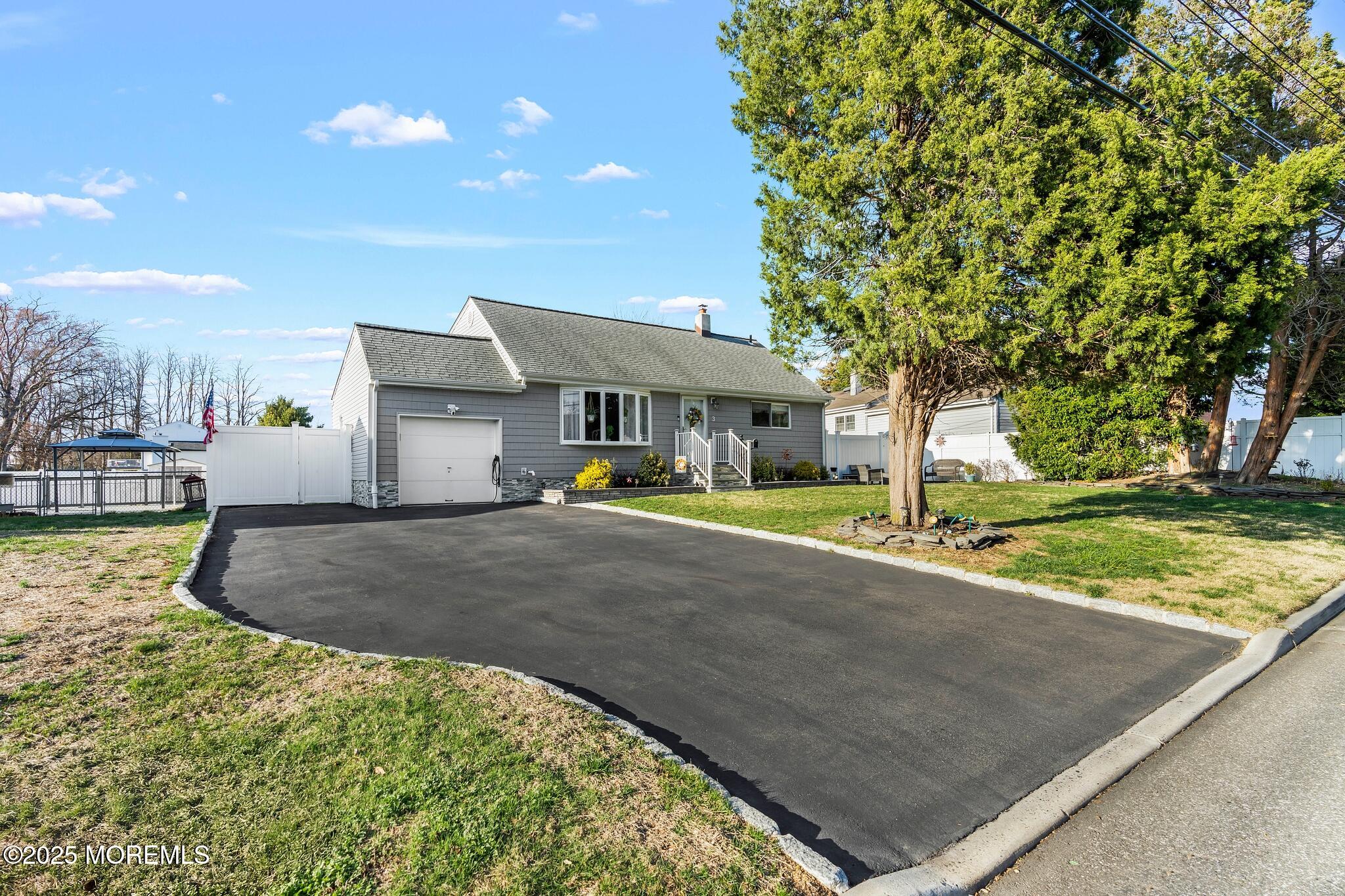 3 Rosemary Drive, Hazlet, New Jersey image 4