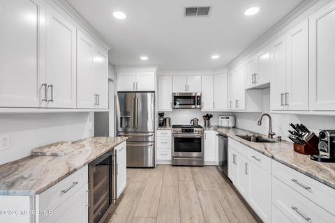 Condo For Sale - 324 Deuce Drive<br/> Wall, NJ 07719
