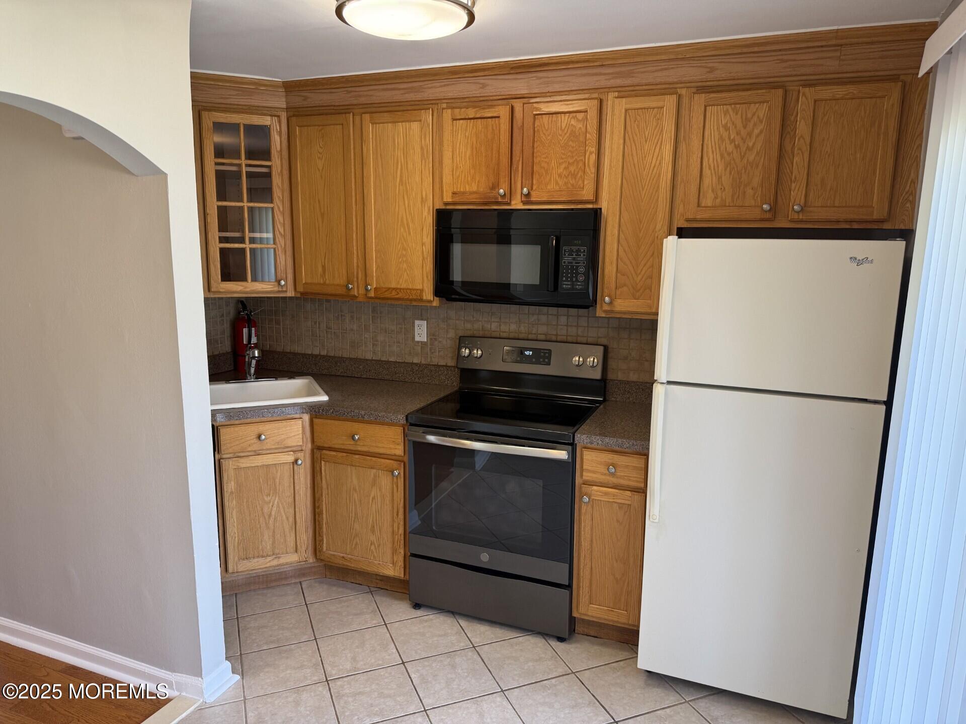 96 East Avenue 20