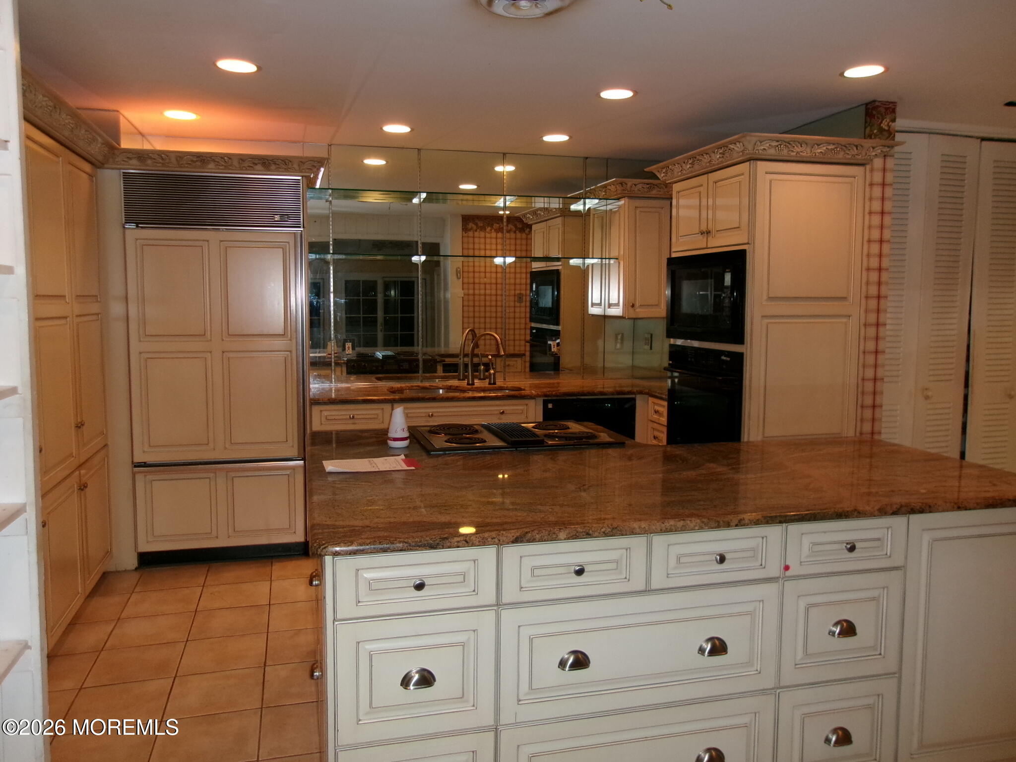 852 Glenwood Circle