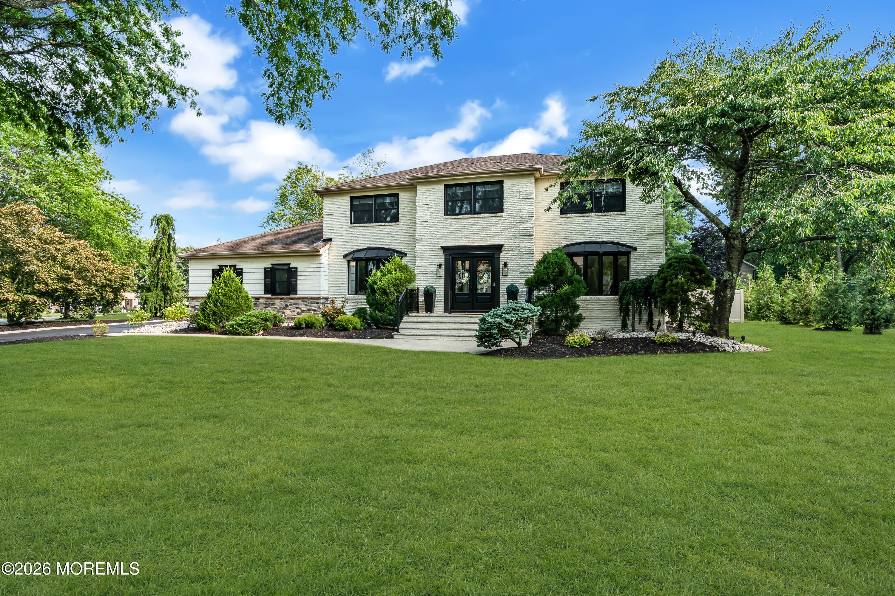 11 Verrazano Drive