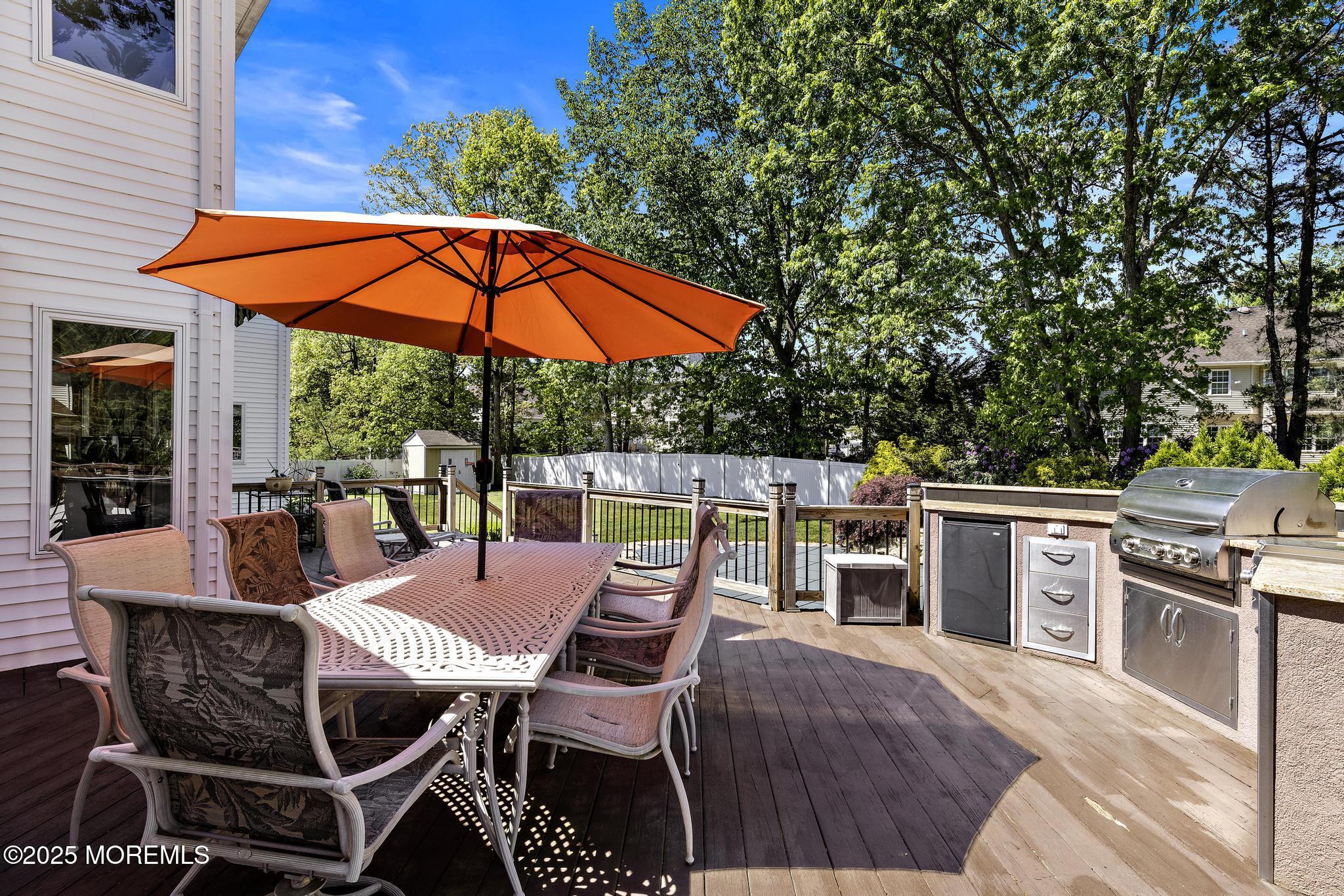 25 Burr Avenue, Morganville, New Jersey image 44