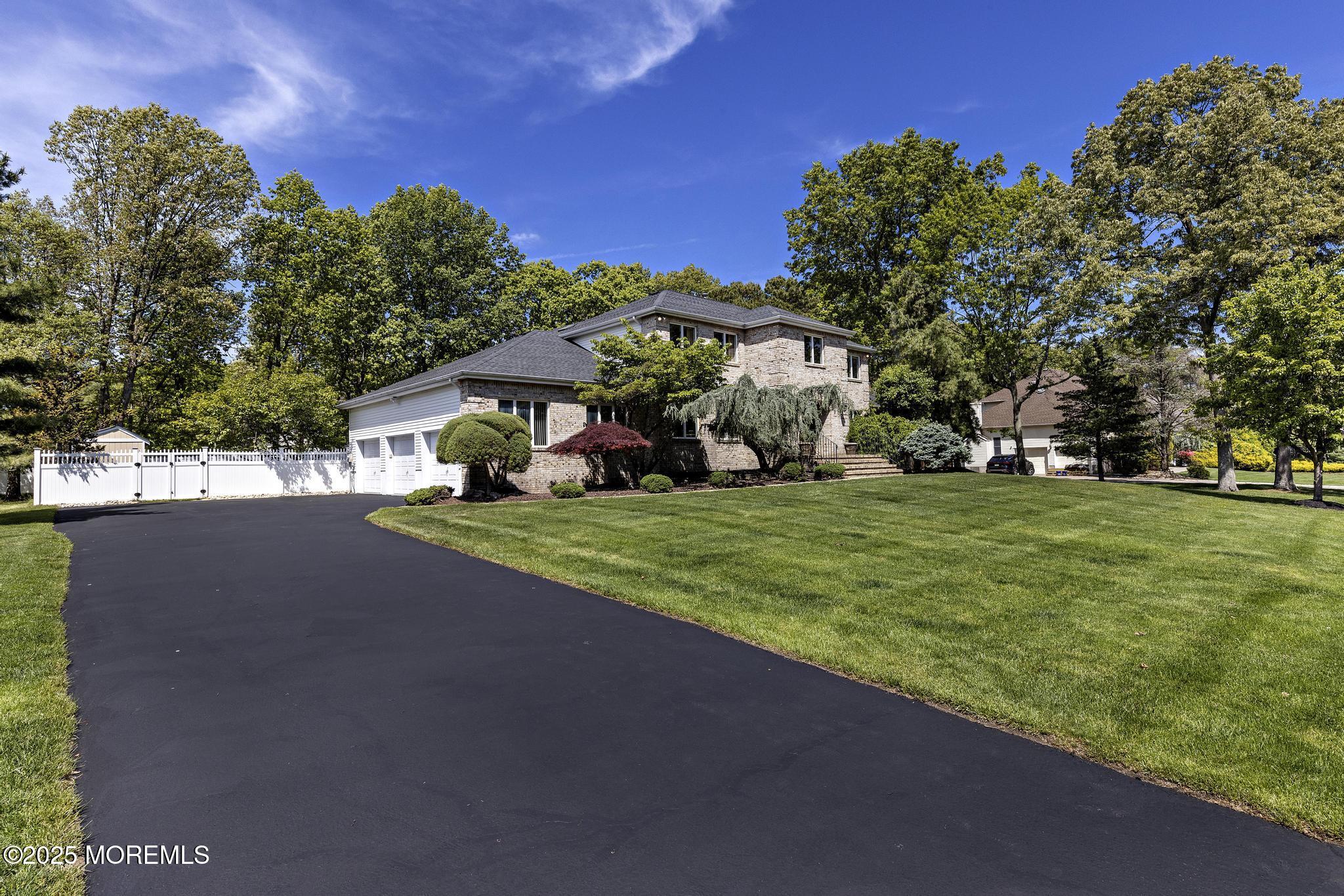 25 Burr Avenue, Morganville, New Jersey image 48