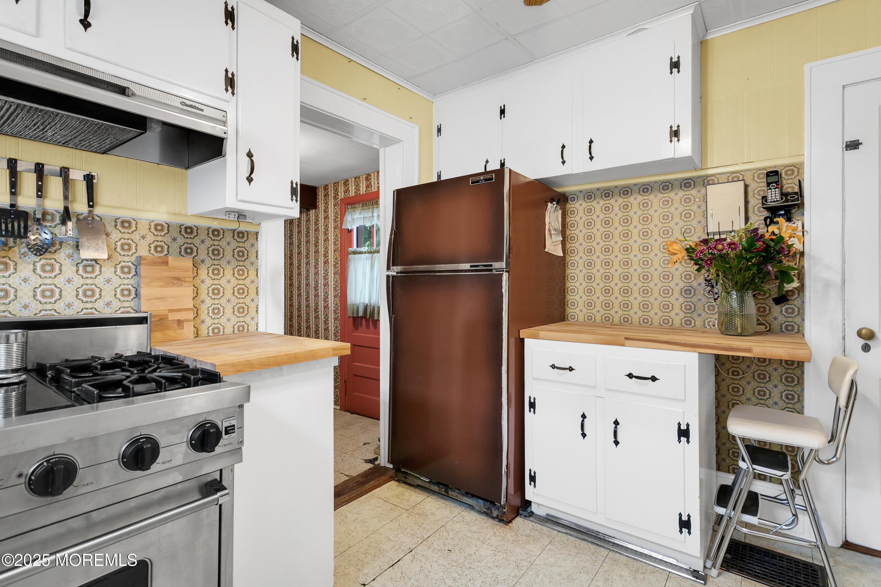 30 Balloch Place, Red Bank, New Jersey image 18
