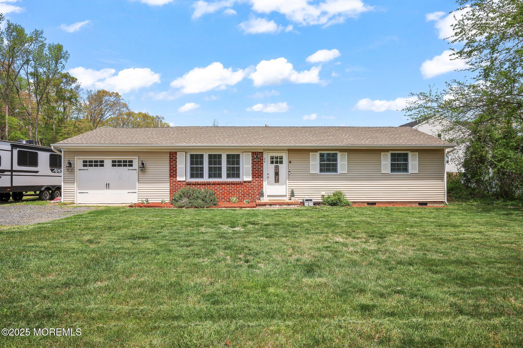 39 Sloop Creek Road, Bayville, New Jersey image 1