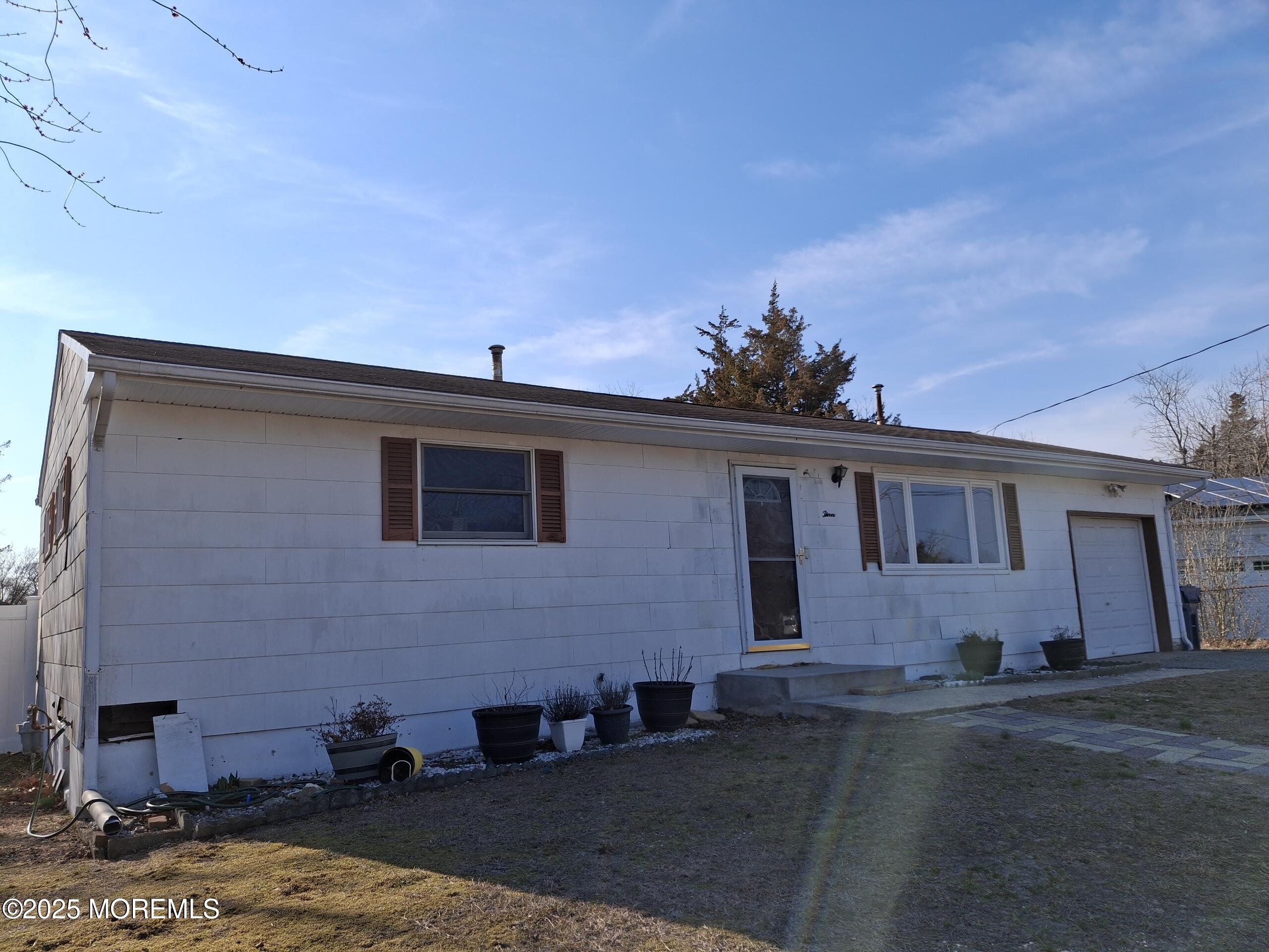 3 Green Ridge Drive, Toms River, New Jersey image 2