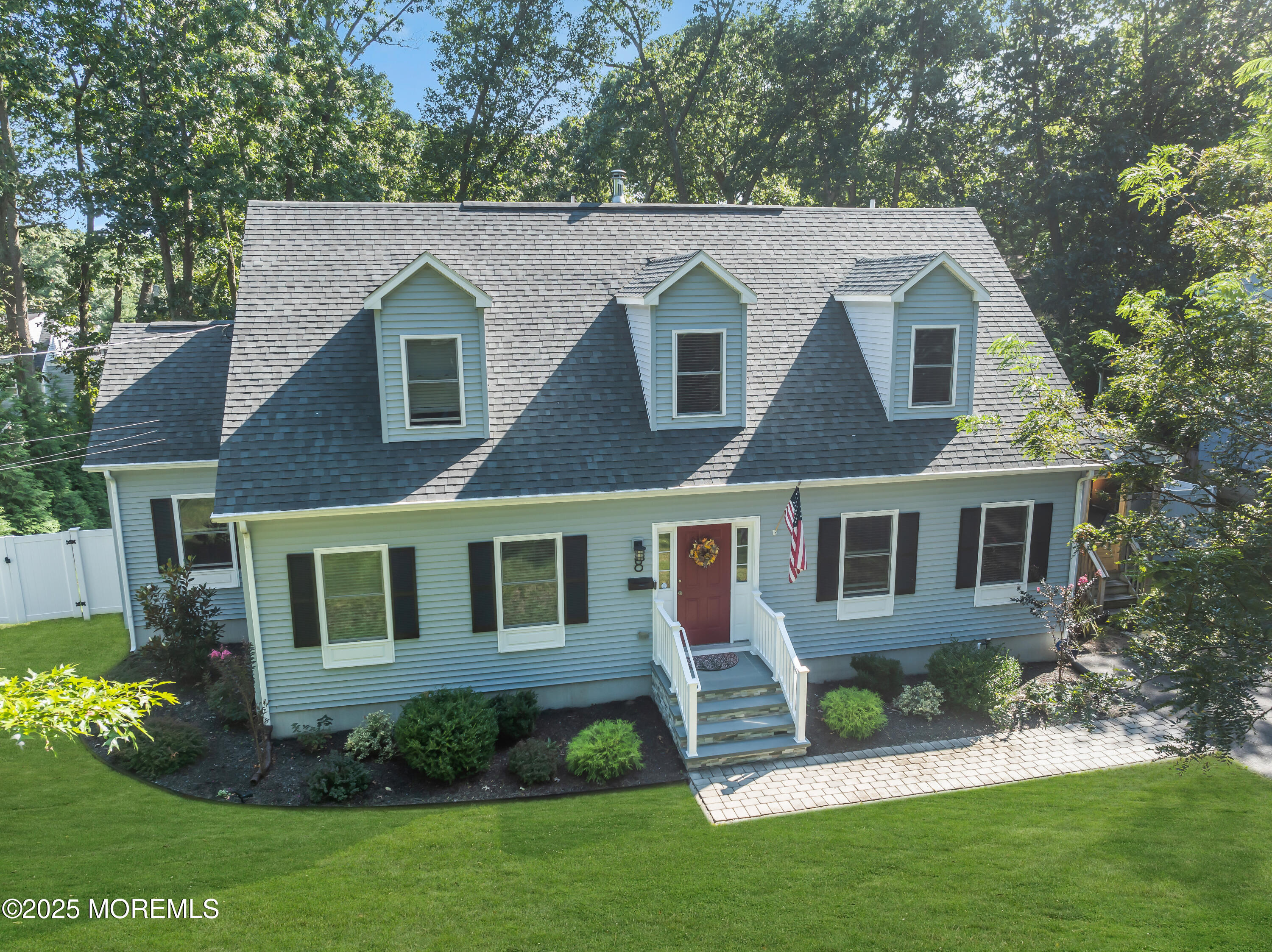 8 Phoenix Parkway, Oakhurst, New Jersey image 1