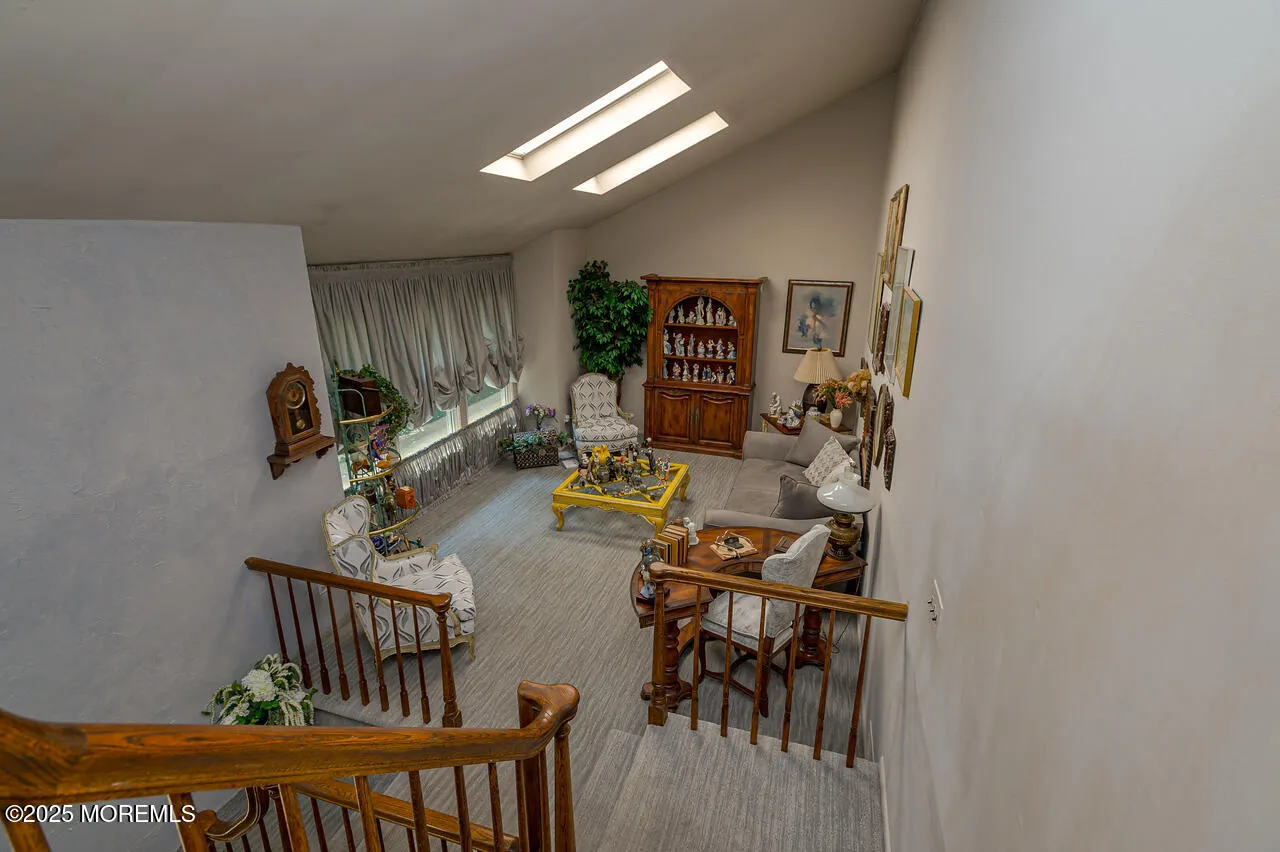 Freehold, New Jersey 07728, United States, 4 Bedrooms Bedrooms, ,3 BathroomsBathrooms,Residential,Active,193068