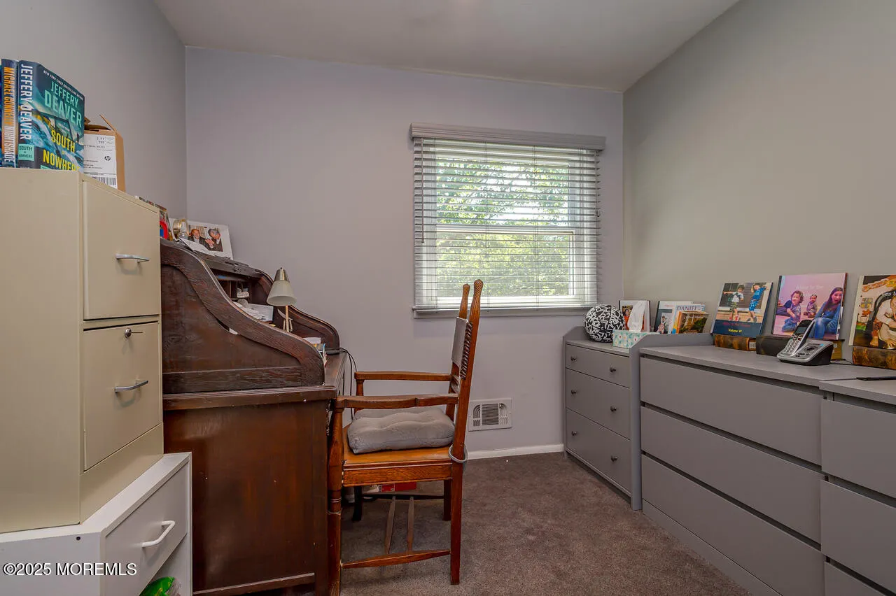 Freehold, New Jersey 07728, United States, 4 Bedrooms Bedrooms, ,3 BathroomsBathrooms,Residential,Active,193068