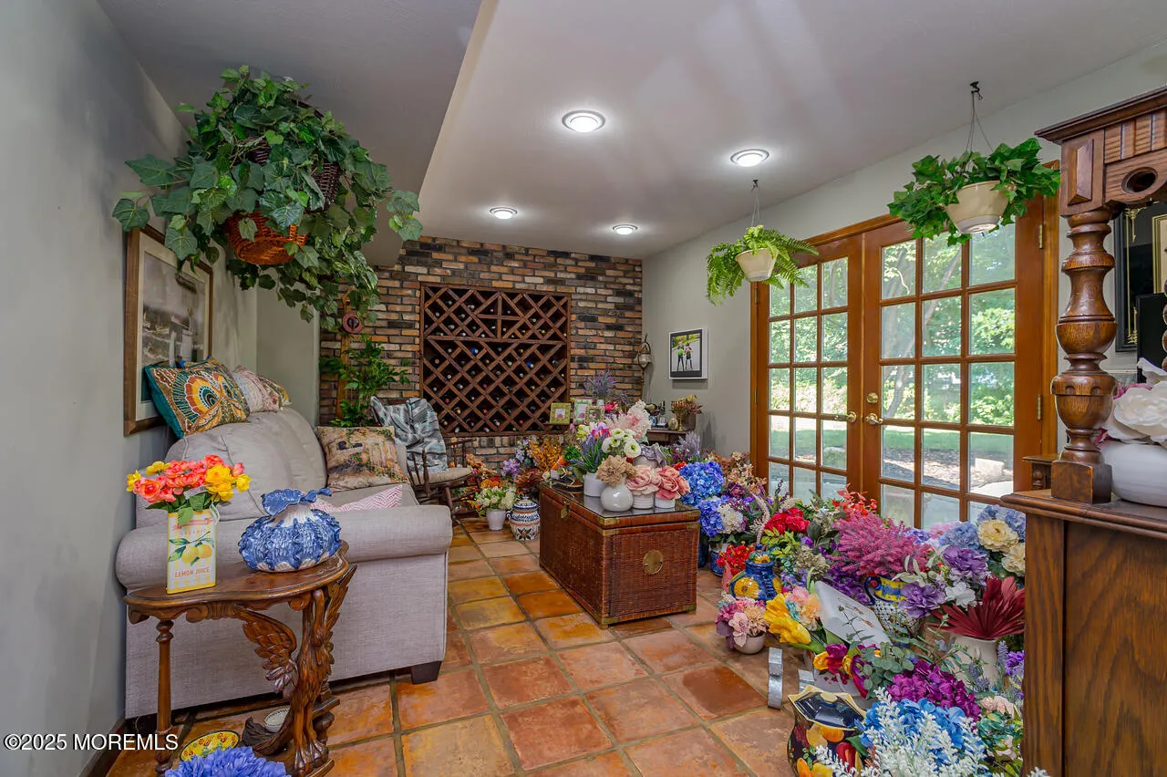 Freehold, New Jersey 07728, United States, 4 Bedrooms Bedrooms, ,3 BathroomsBathrooms,Residential,Active,193068