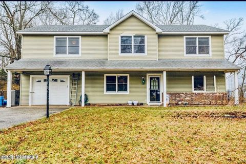 Photo of 510 Conifer Drive, Forked River, NJ 08731 (MLS # 22600107)