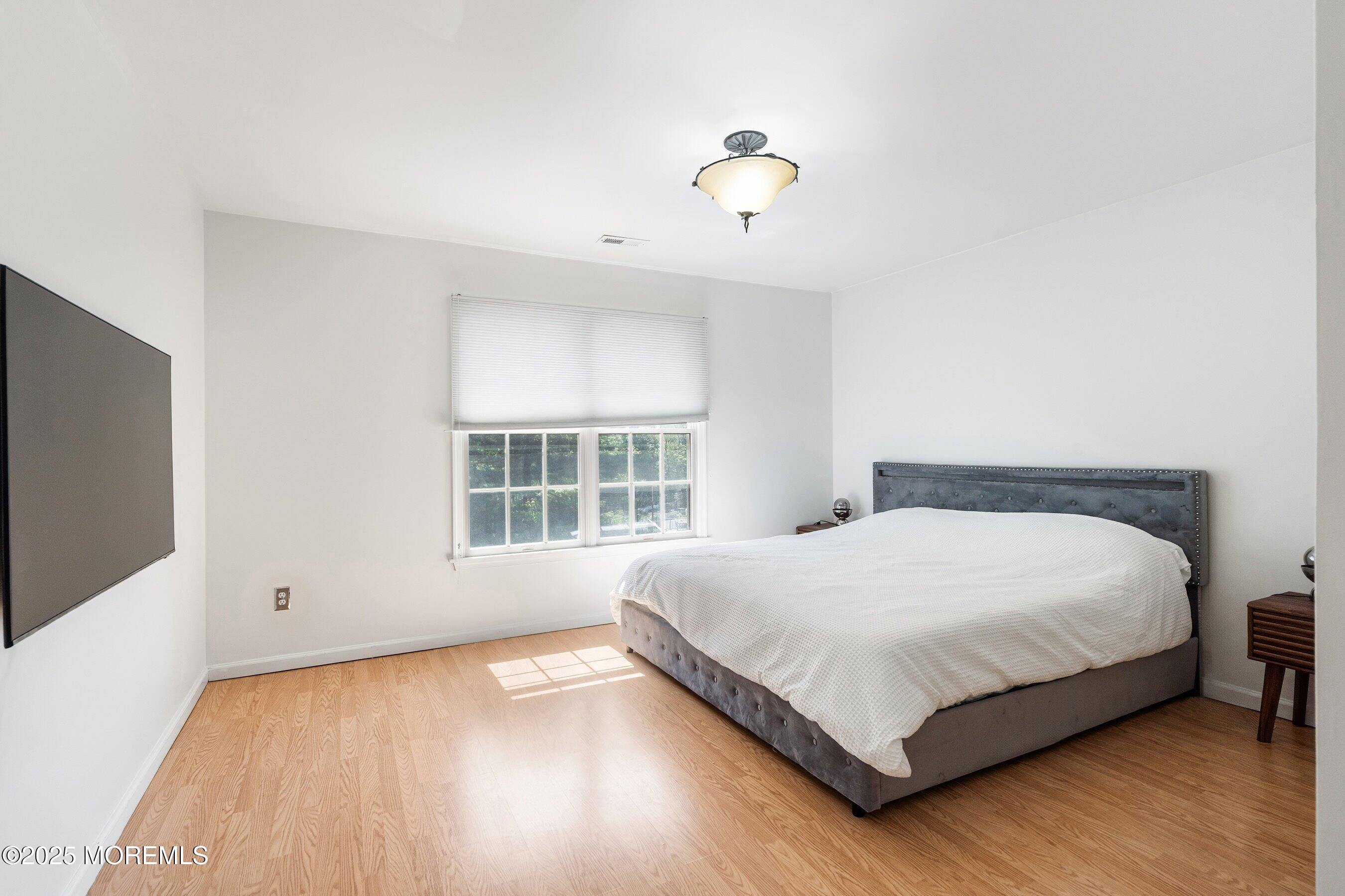 Manasquan, New Jersey, 08736, United States, 7 Bedrooms Bedrooms, ,6 BathroomsBathrooms,Residential,Active,2023366