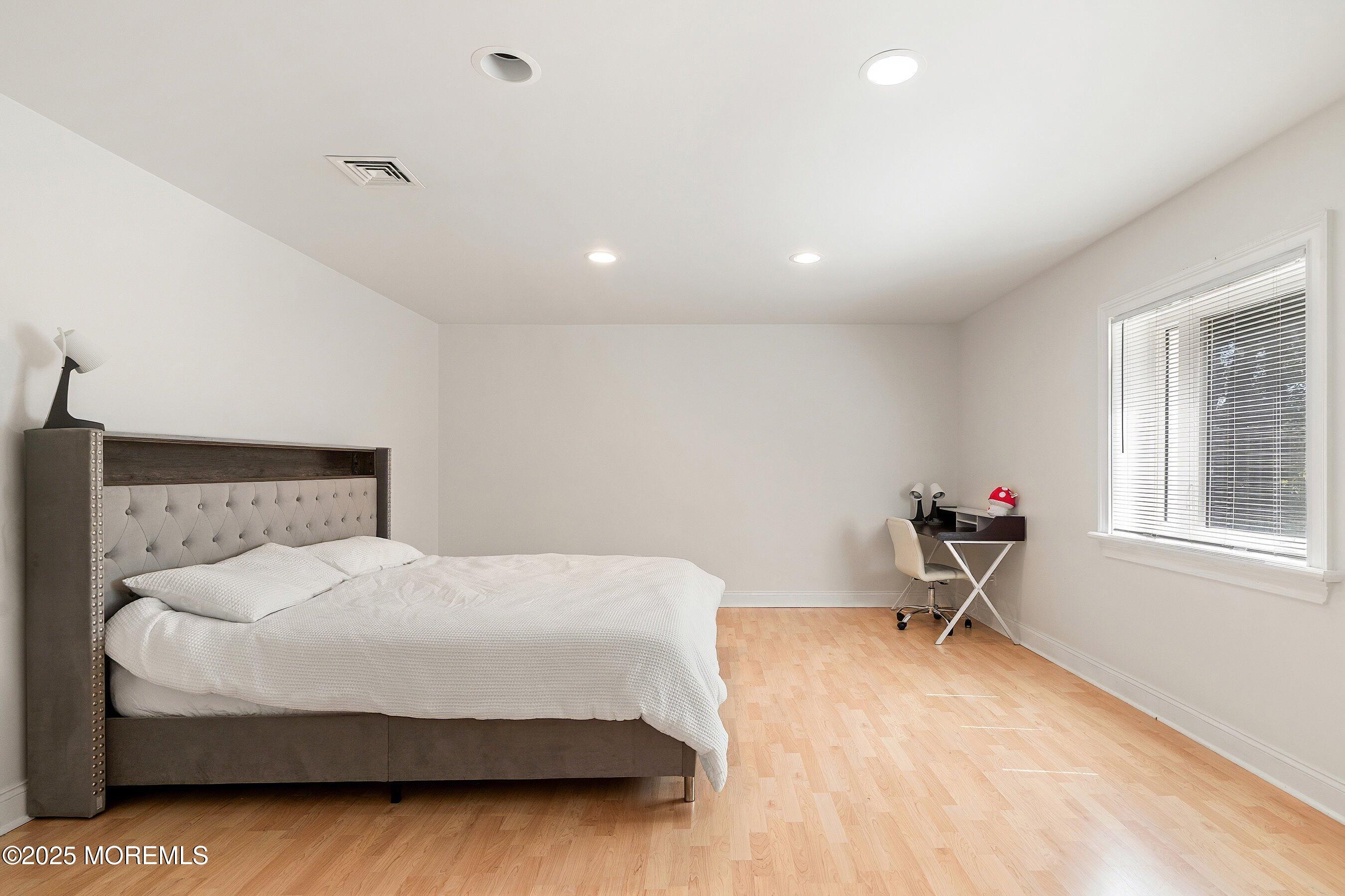 Manasquan, New Jersey, 08736, United States, 7 Bedrooms Bedrooms, ,6 BathroomsBathrooms,Residential,Active,2023366