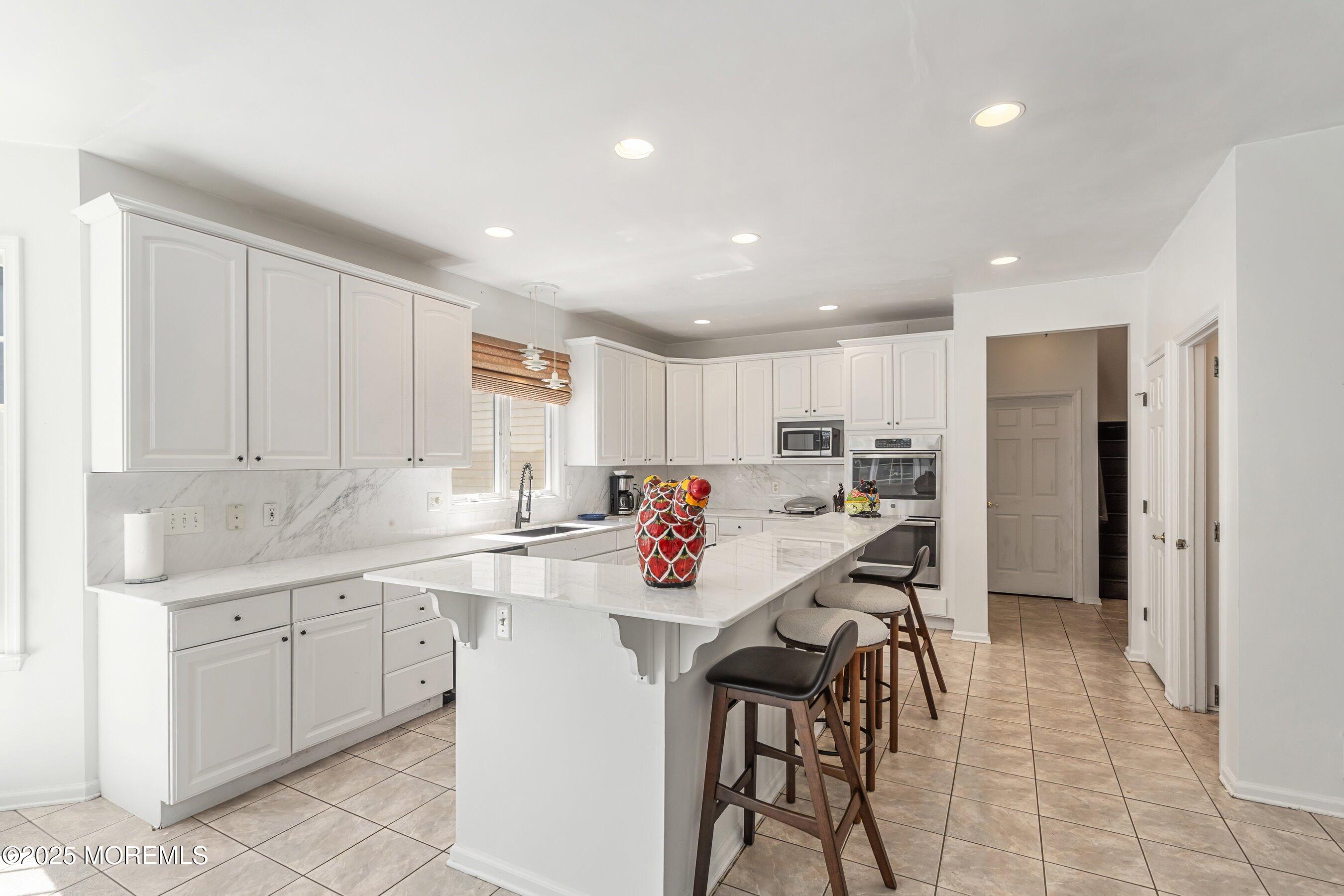 1551 Holly Boulevard