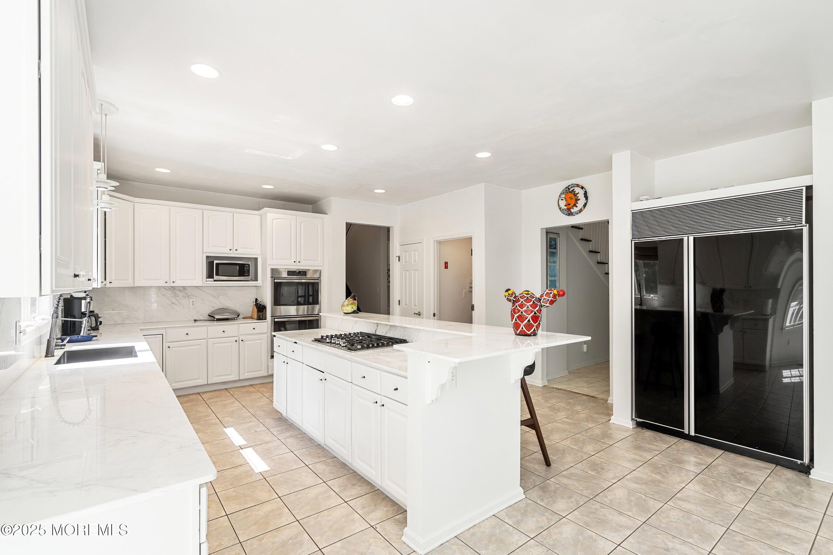 Manasquan, New Jersey, 08736, United States, 7 Bedrooms Bedrooms, ,6 BathroomsBathrooms,Residential,Active,2023366