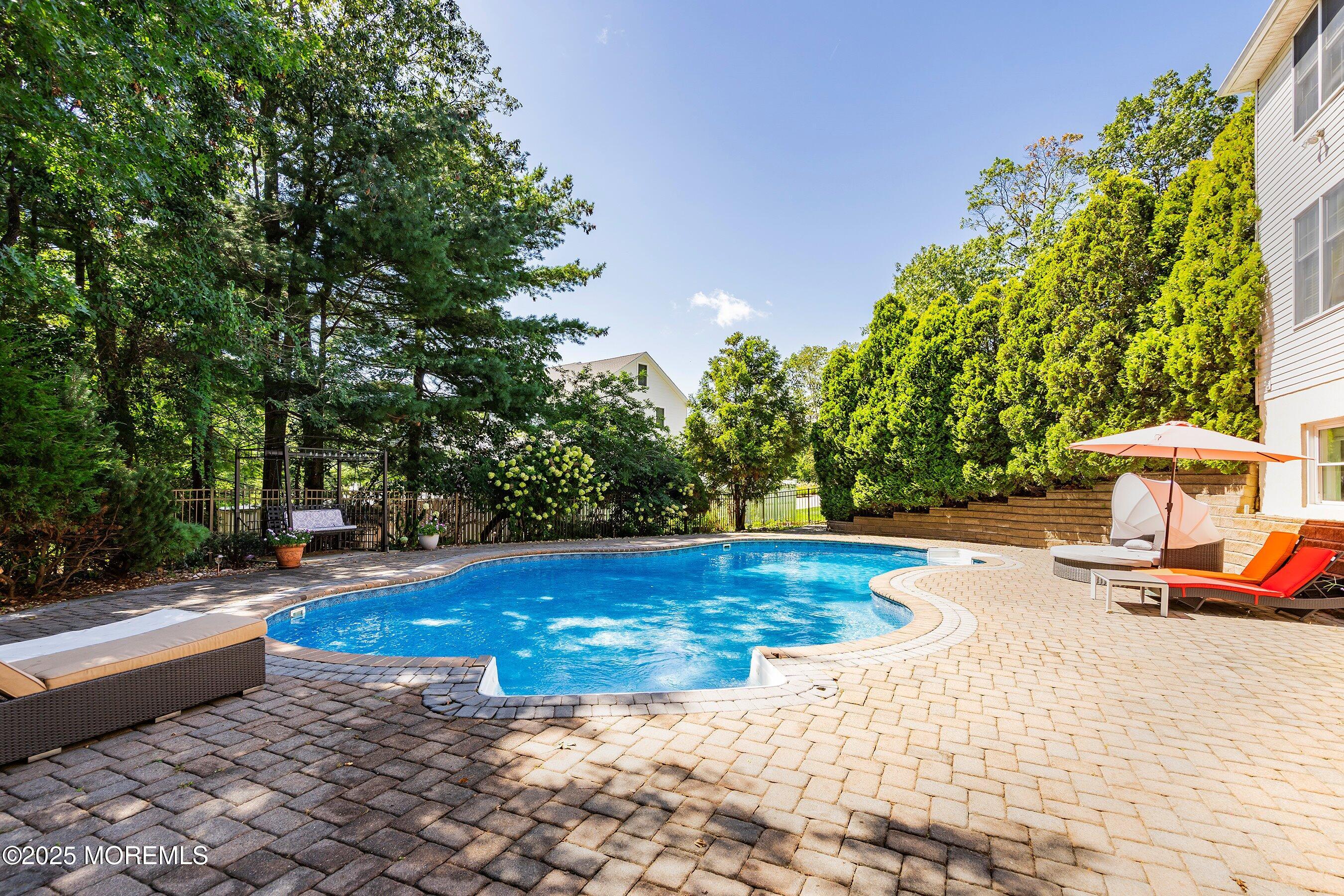 1551 Holly Boulevard