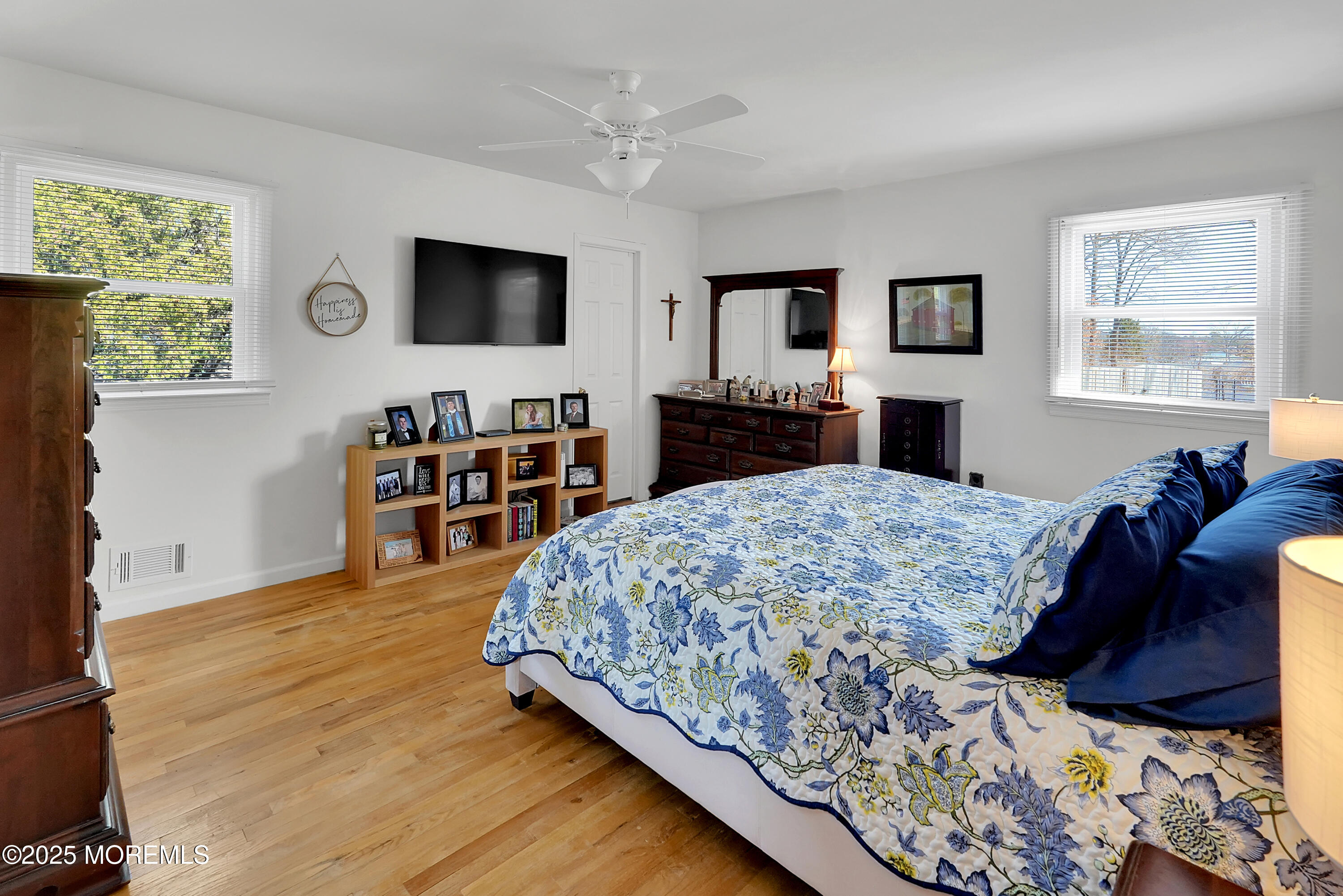 119 Sandspring Drive, Eatontown, New Jersey image 17