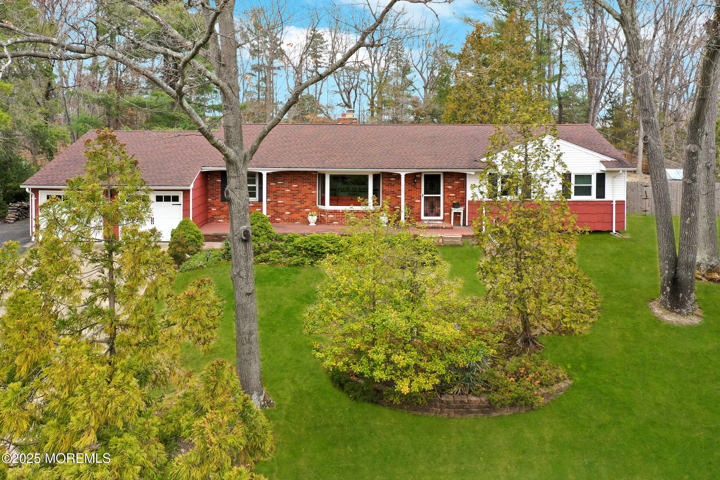 119 Sandspring Drive, Eatontown, New Jersey image 2