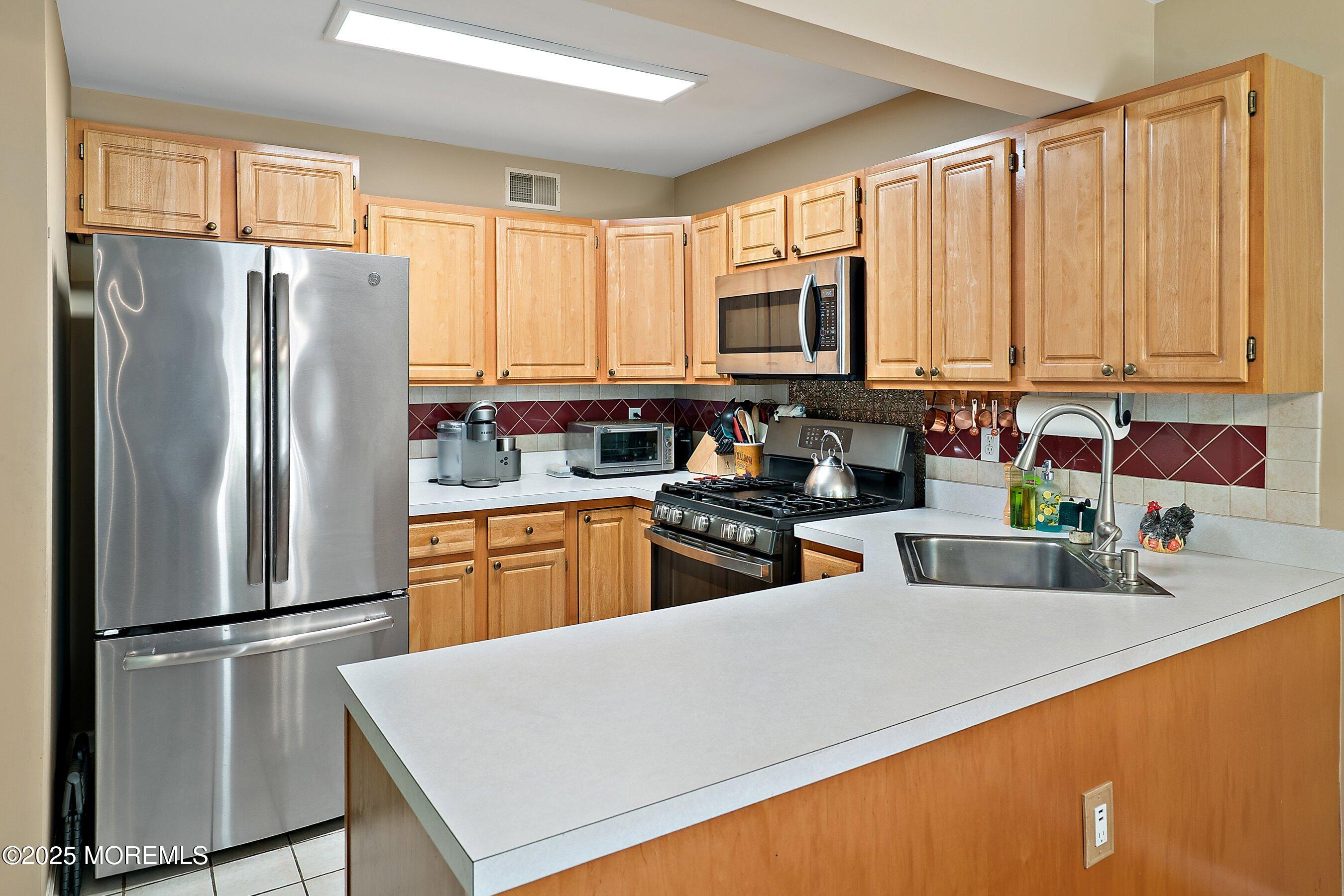 14 Walnut Street #207, Toms River, New Jersey image 11